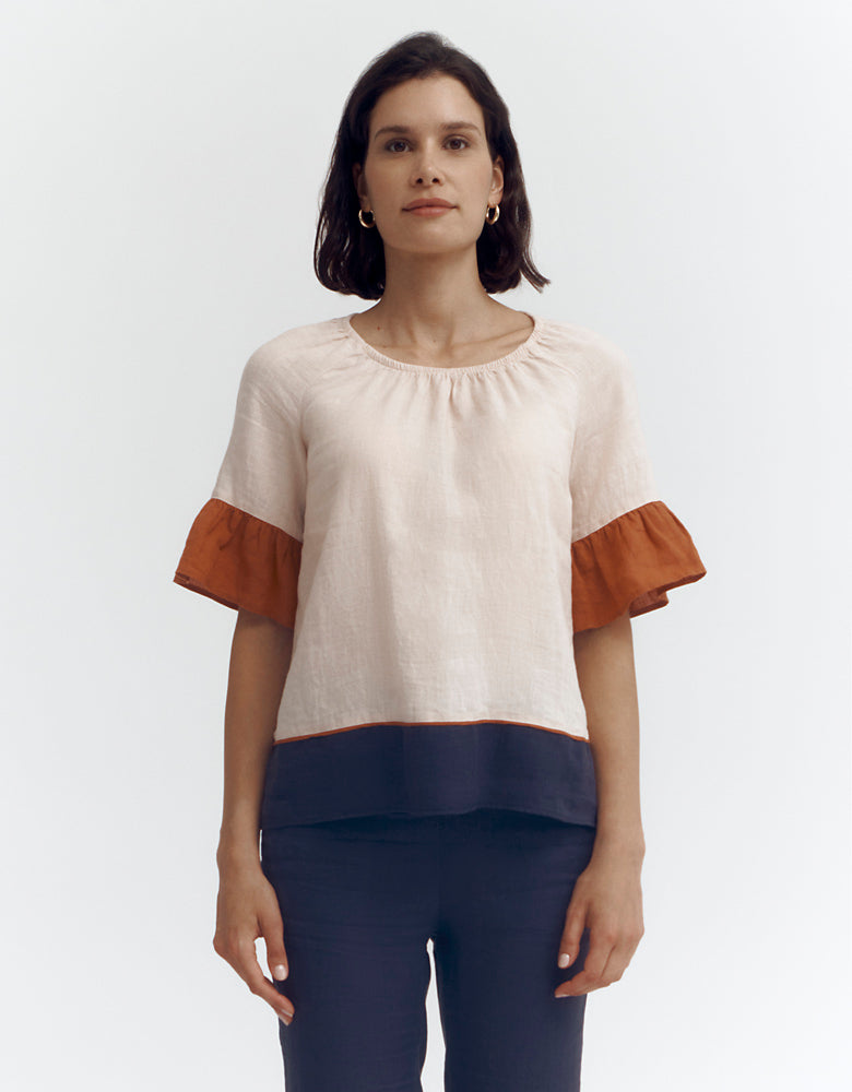 Blouse with ruffled sleeves COLOMBO/87086/650