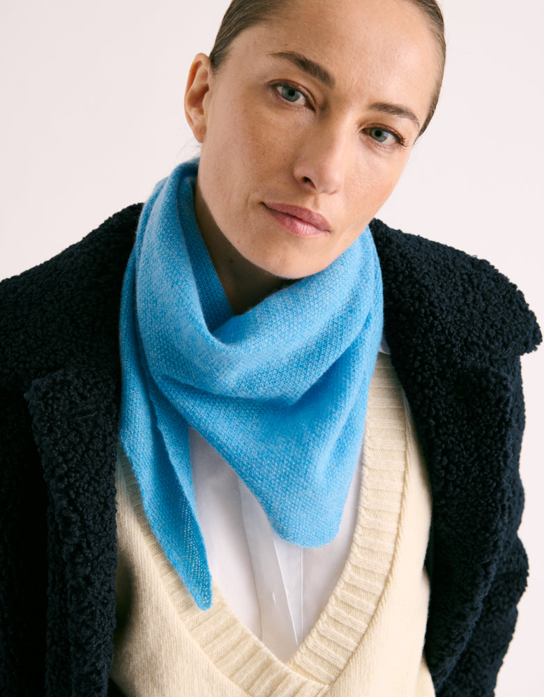 Triangular scarf – Devernois