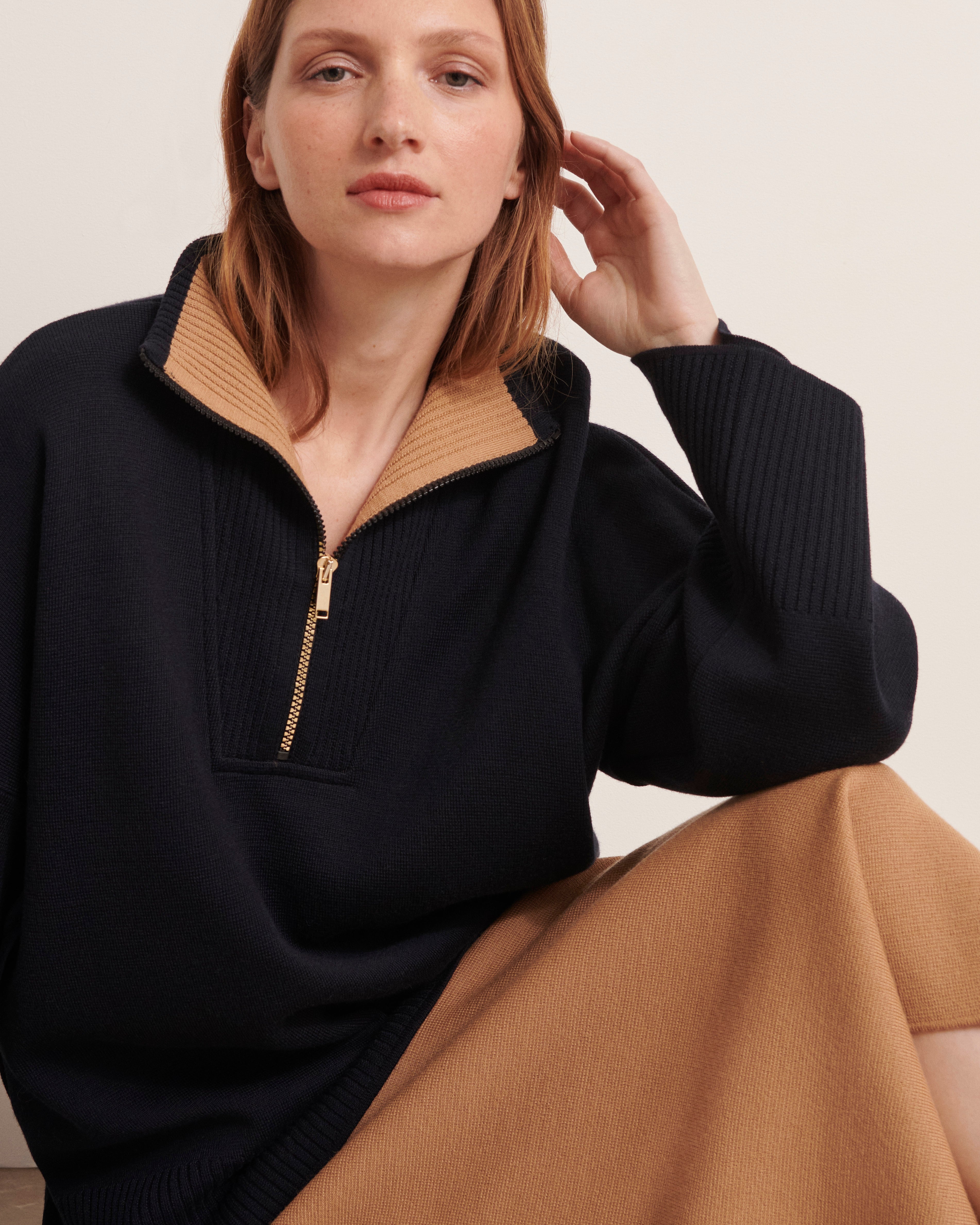 Pull technique à capuche en laine mérinos femme - ALPINISM pour les clubs et collectivités | Decathlon Pro Pull technique à capuche en laine mérinos femme - ALPINISM pour les clubs et collectivités | Decathlon Pro