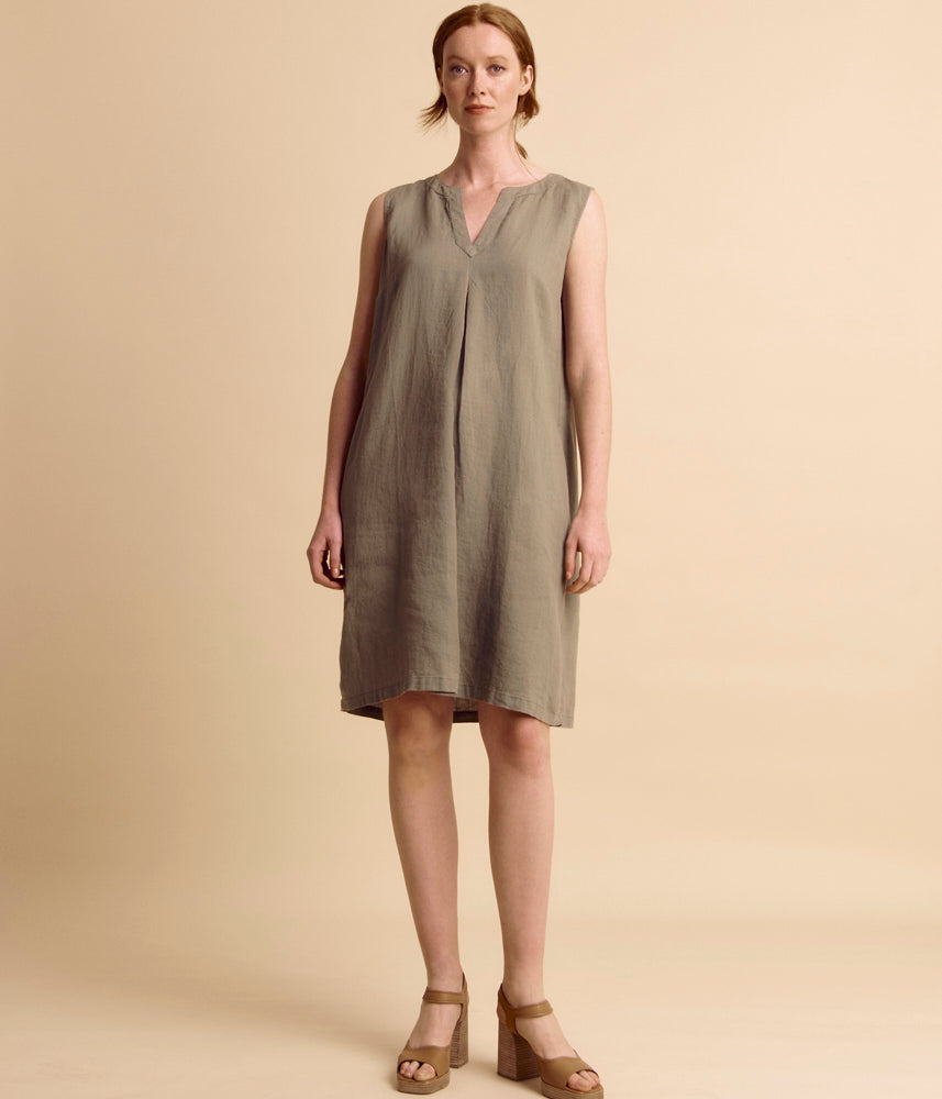 Dress in washed linen ROCALLA/85192/225