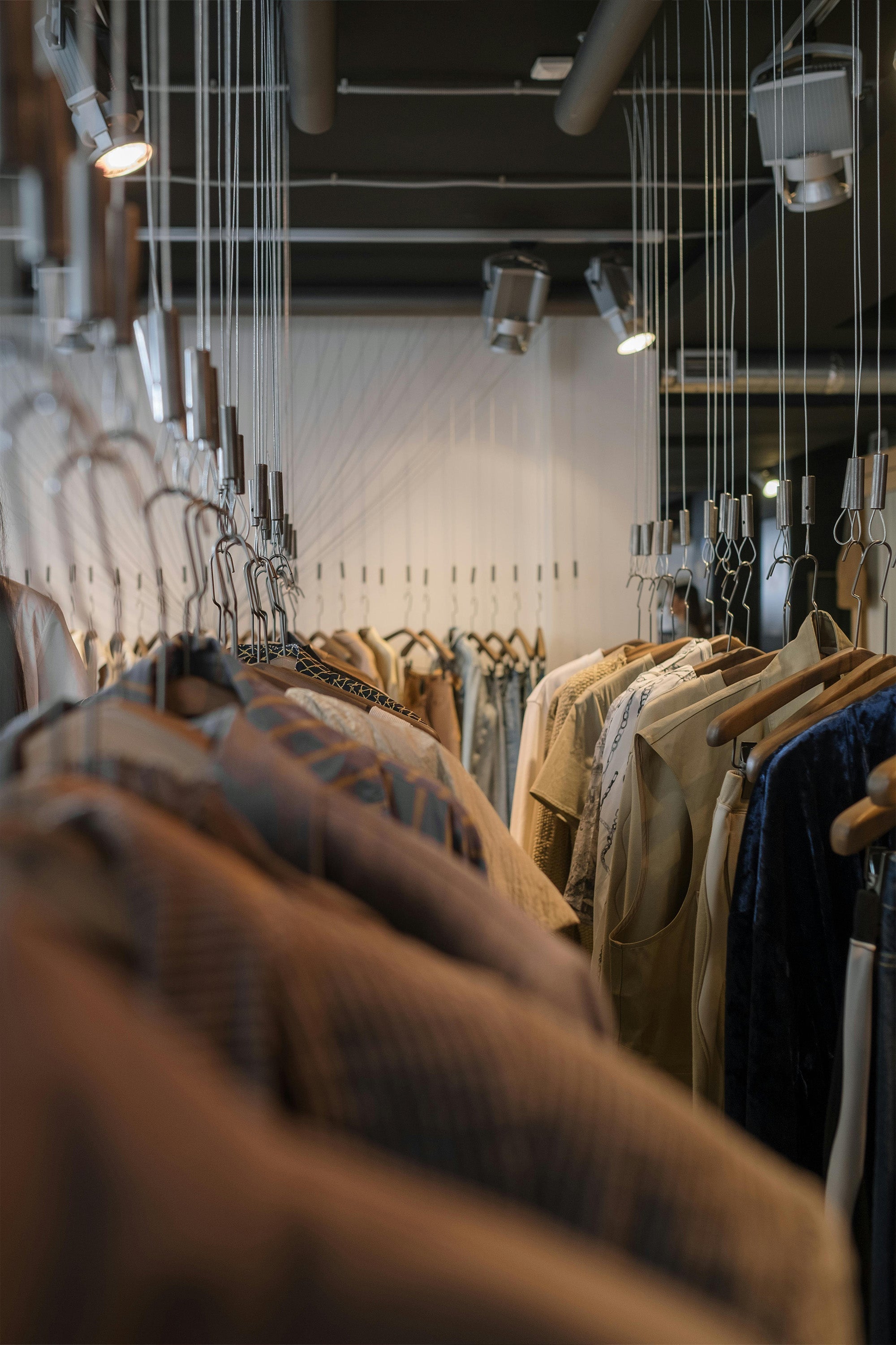 Ensemble pour une mode plus responsable : donner, recycler, transformer