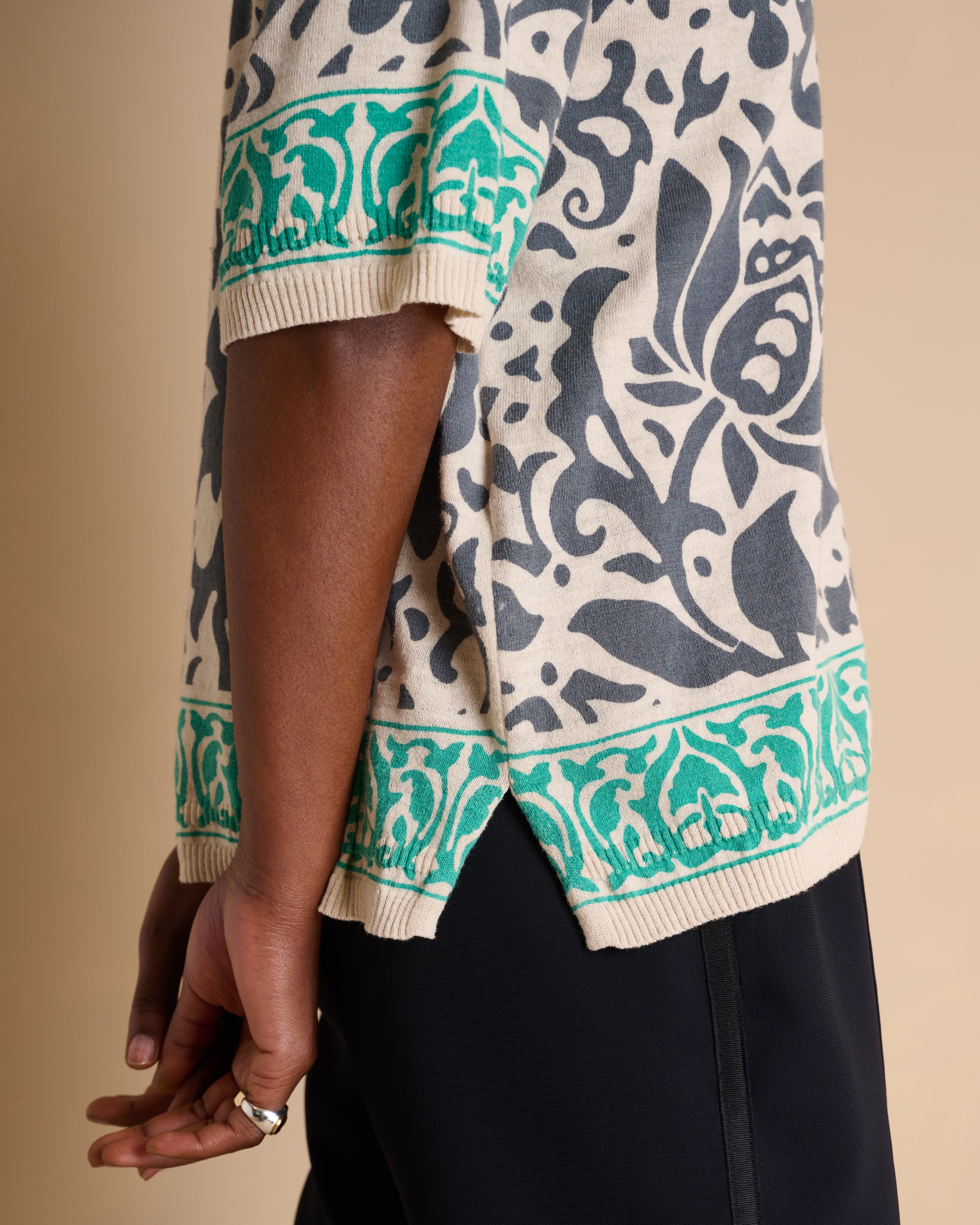 Pull gris imprimé manches courtes en coton