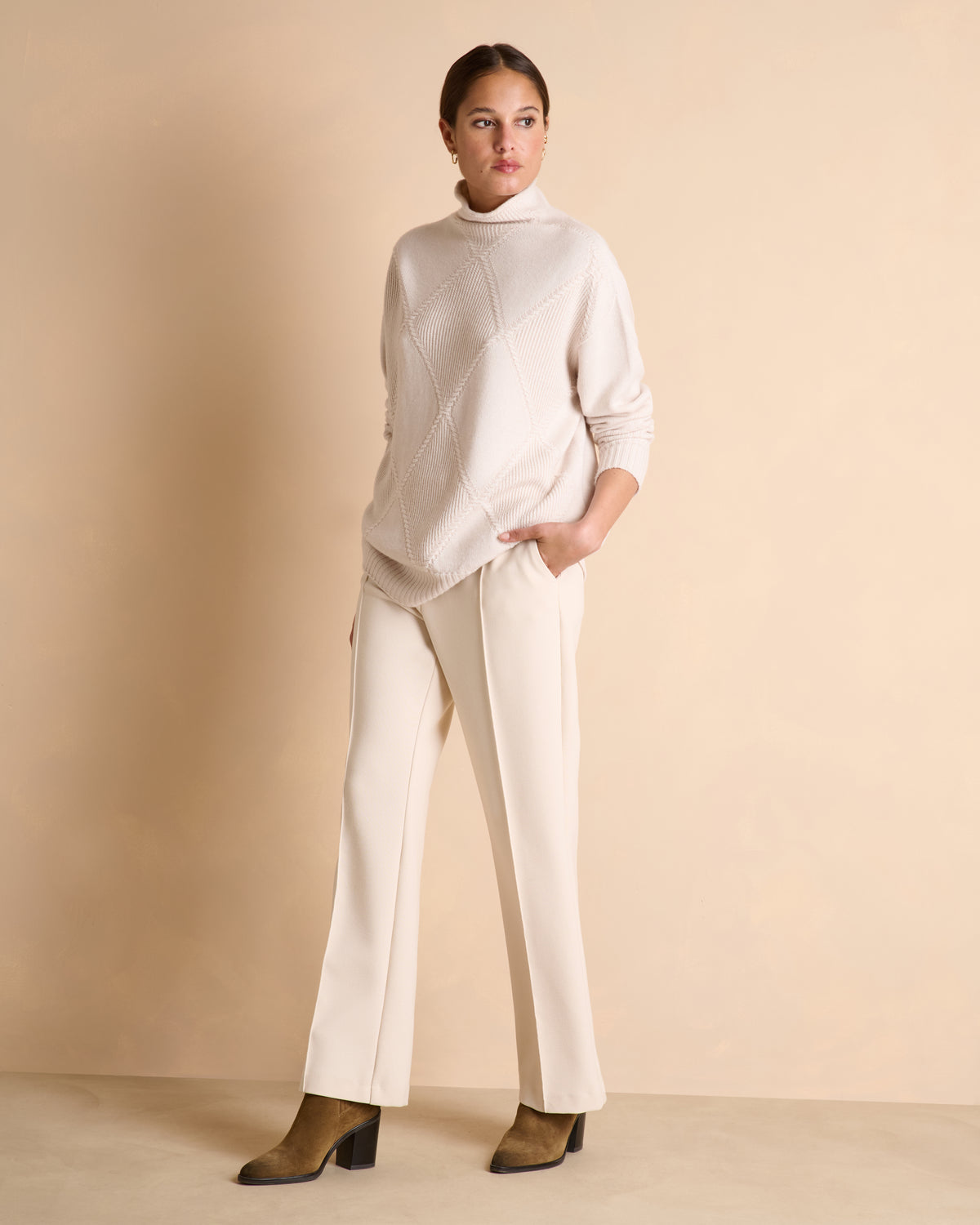 Pull blanc cassé col montant manches longues AERIEN/14091/023