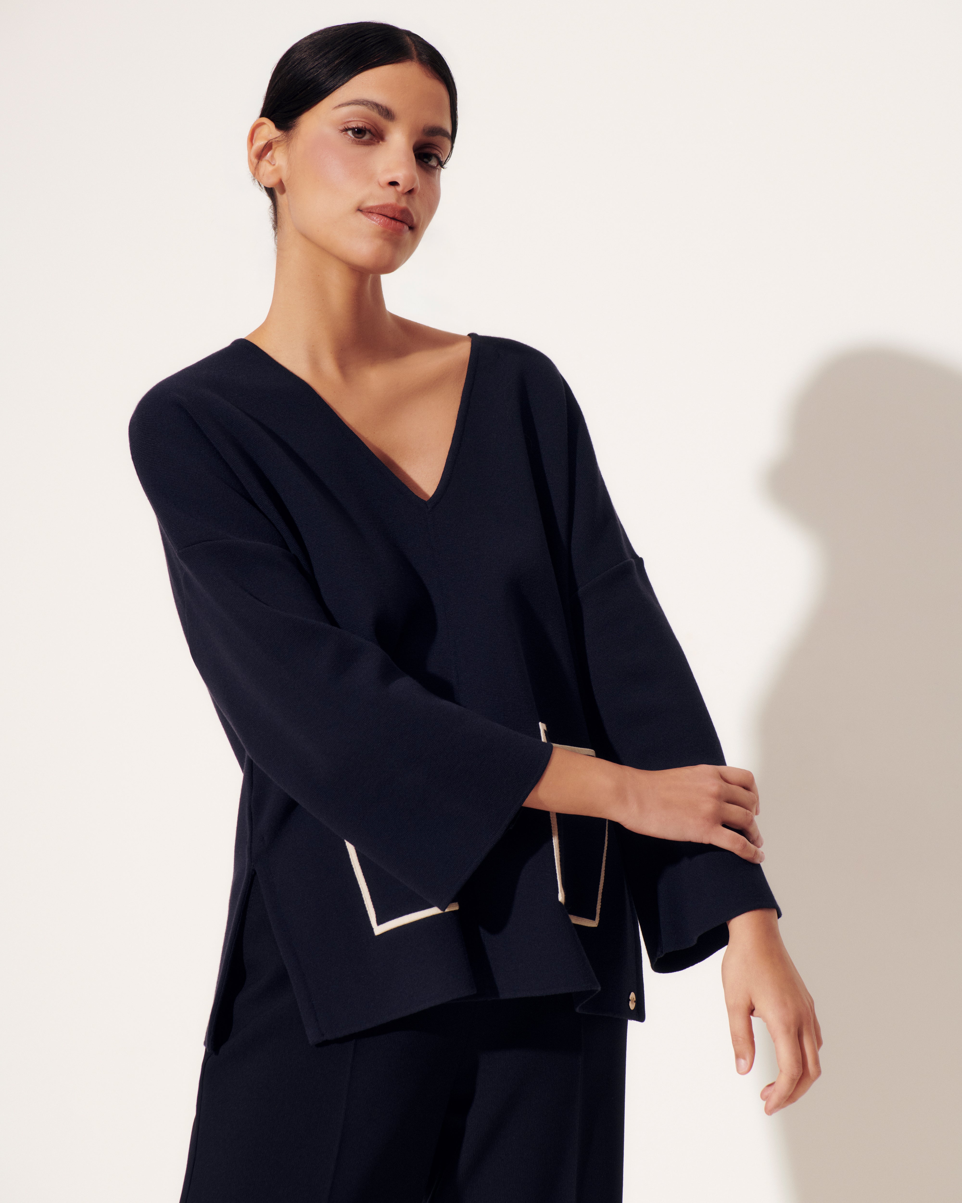 Pull encolure V en maille milano ALEXINE13/13066/313