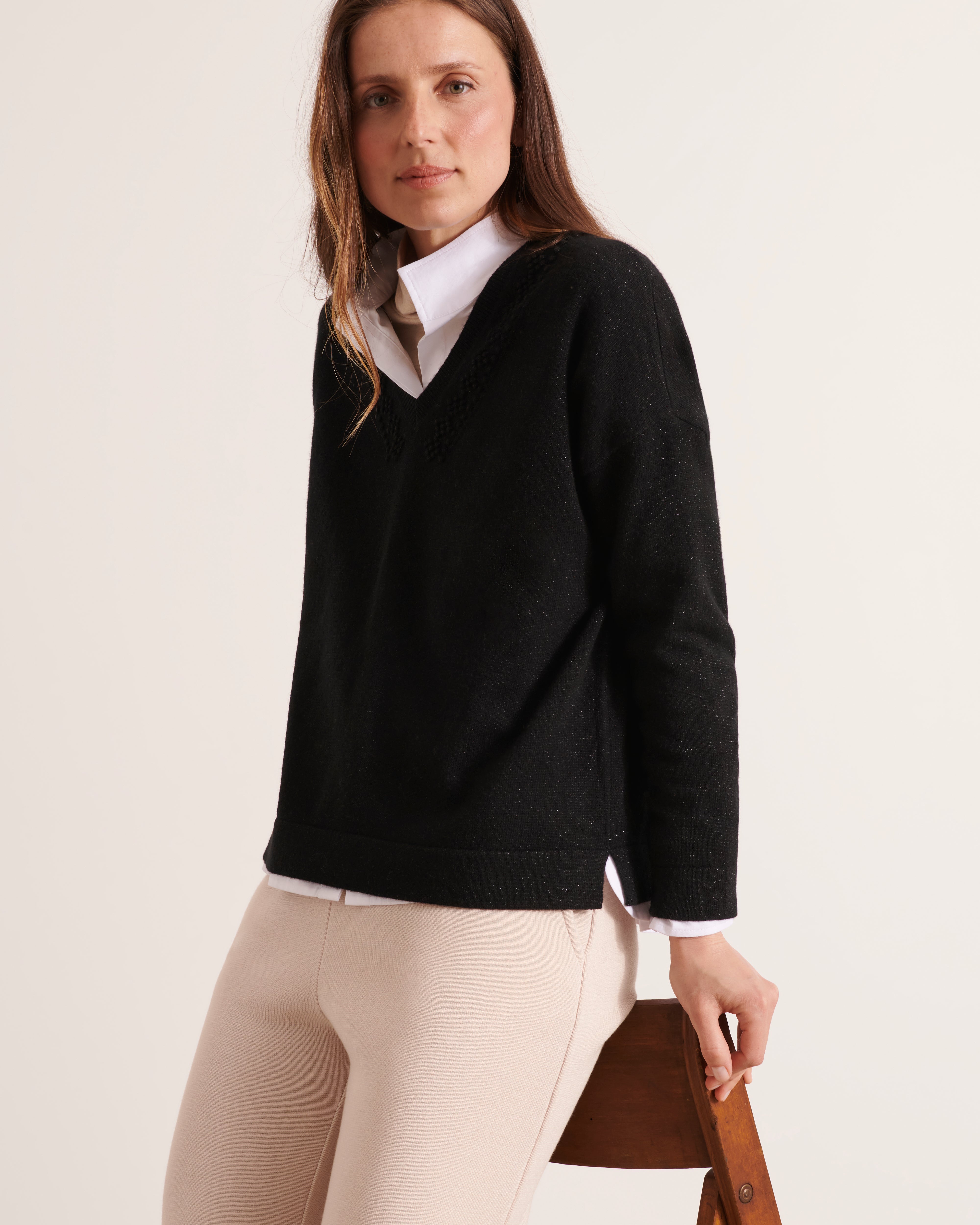 pull en laine et cachemire encolure V noir