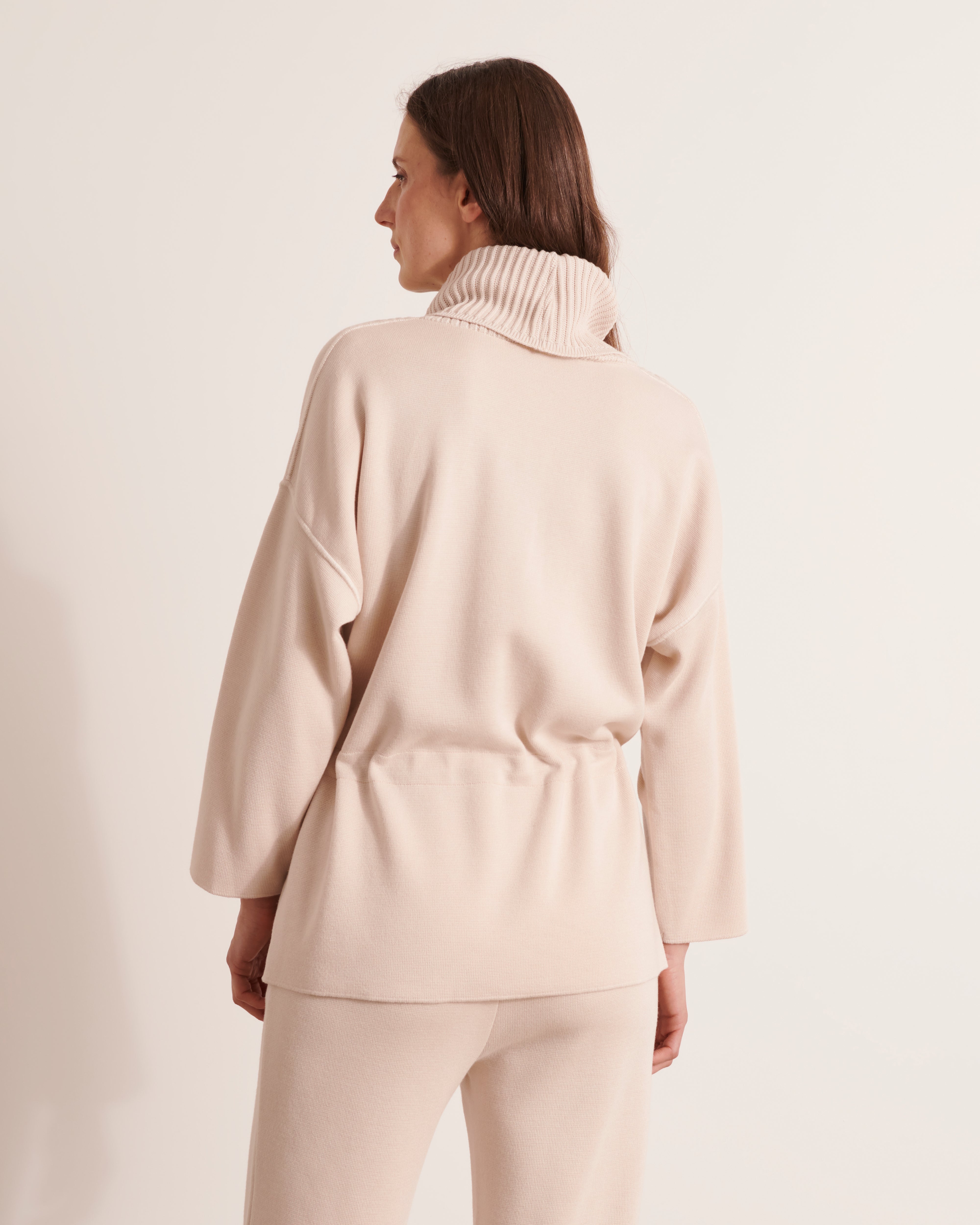 pull en maille col roulé laine mérinos beige