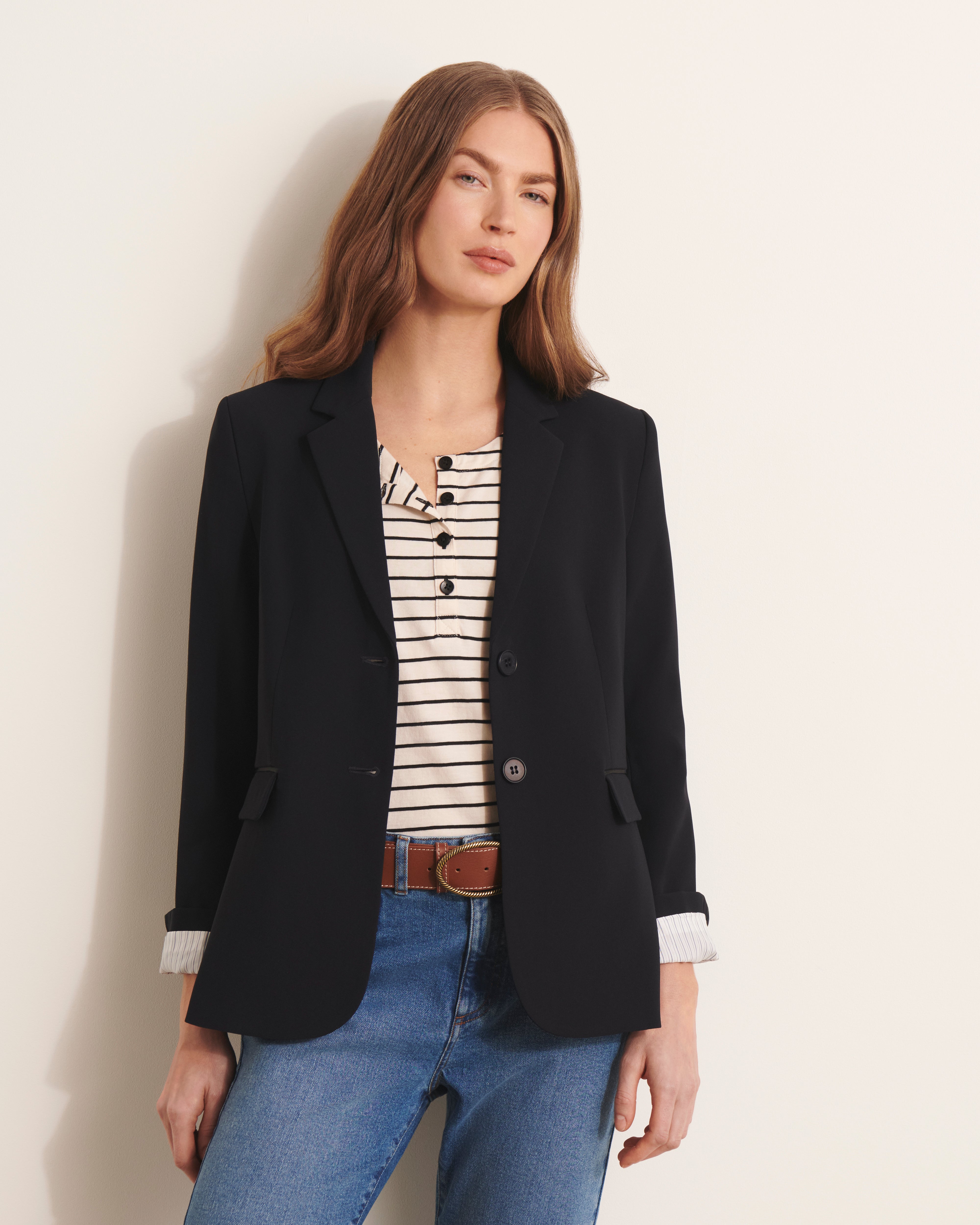 veste blazer bleu marine coupe cintrée