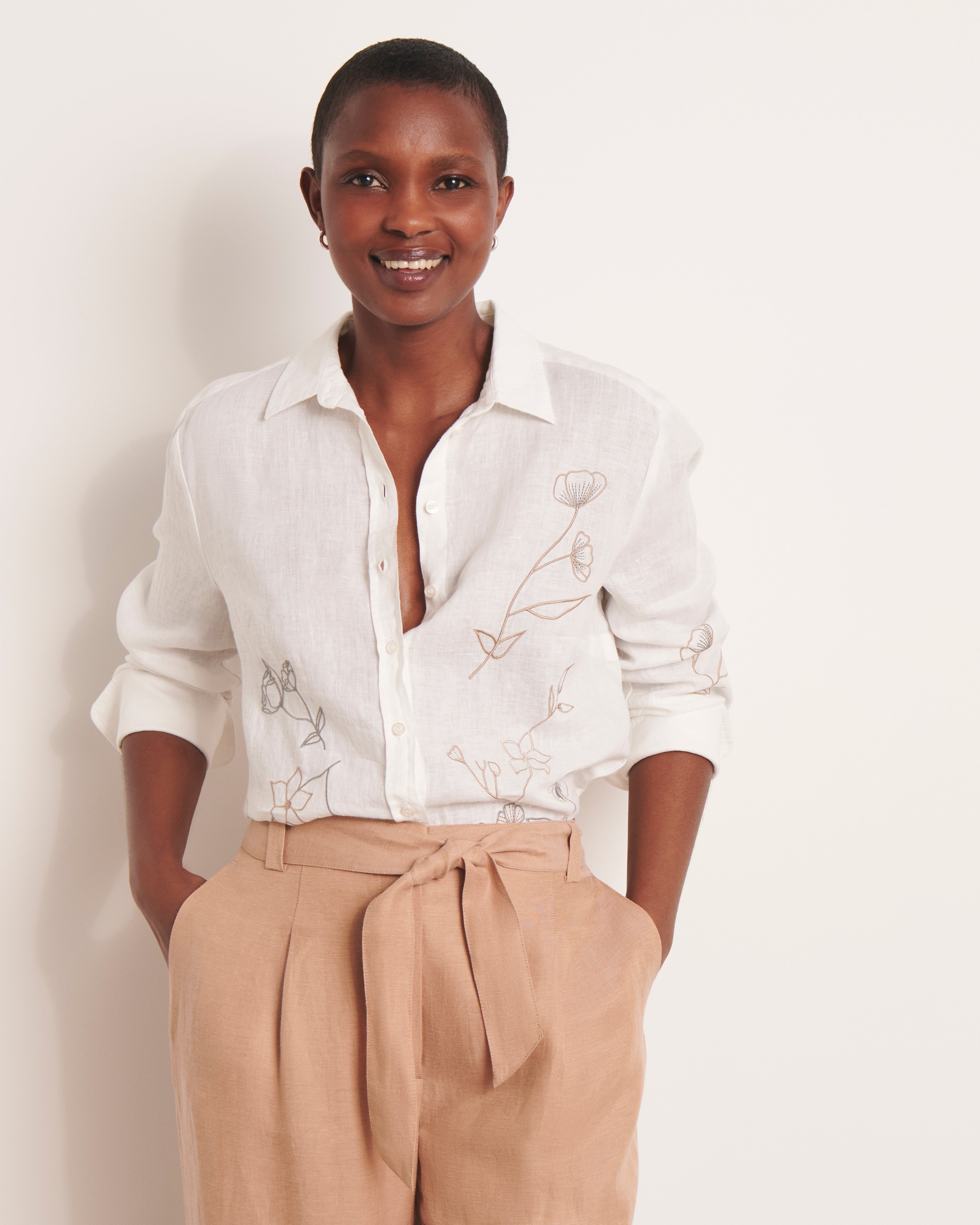 Chemise blanc cassé brodée CAMELIA/13143/511