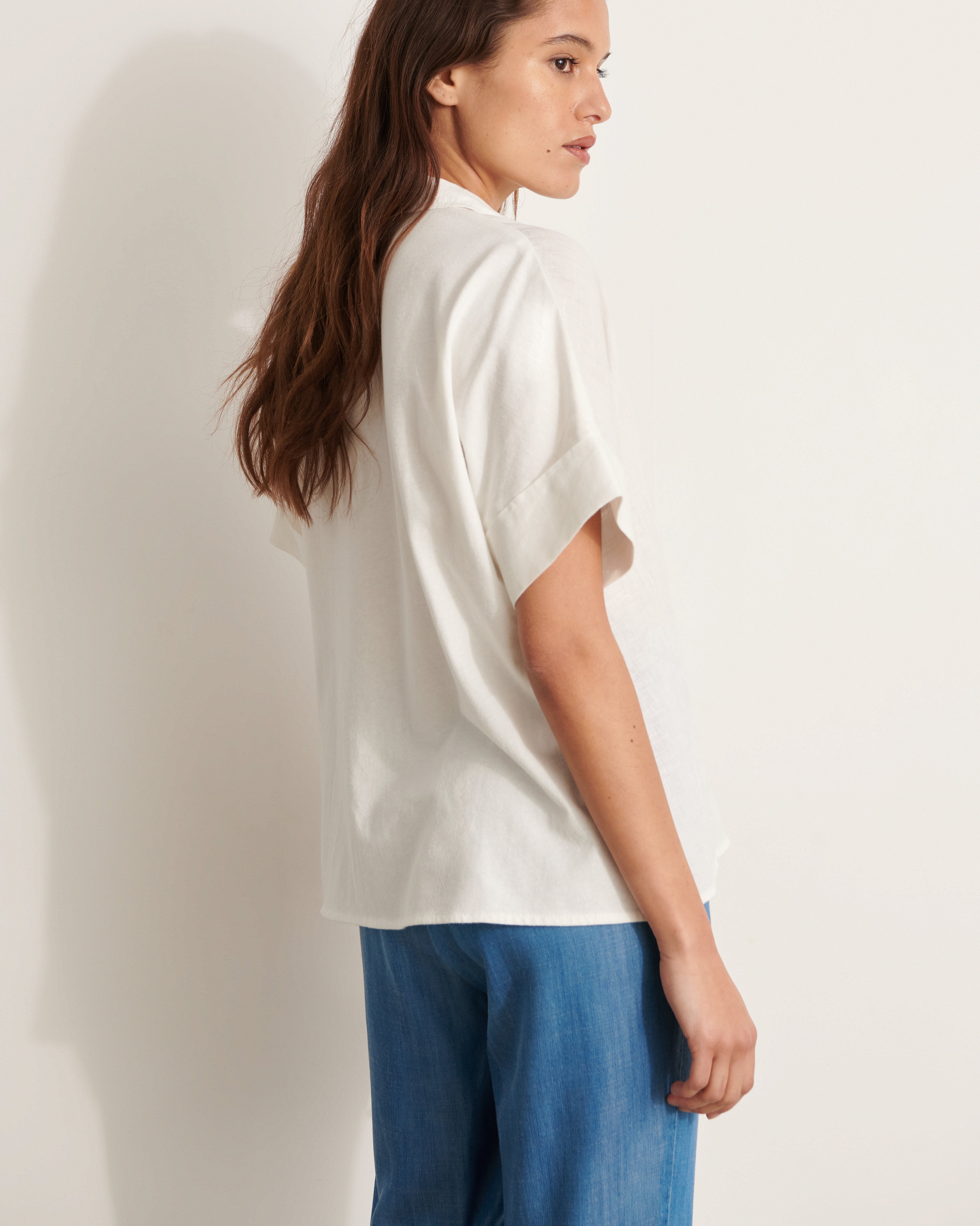 chemisier blanc cassé en lin et jersey de lin et coton