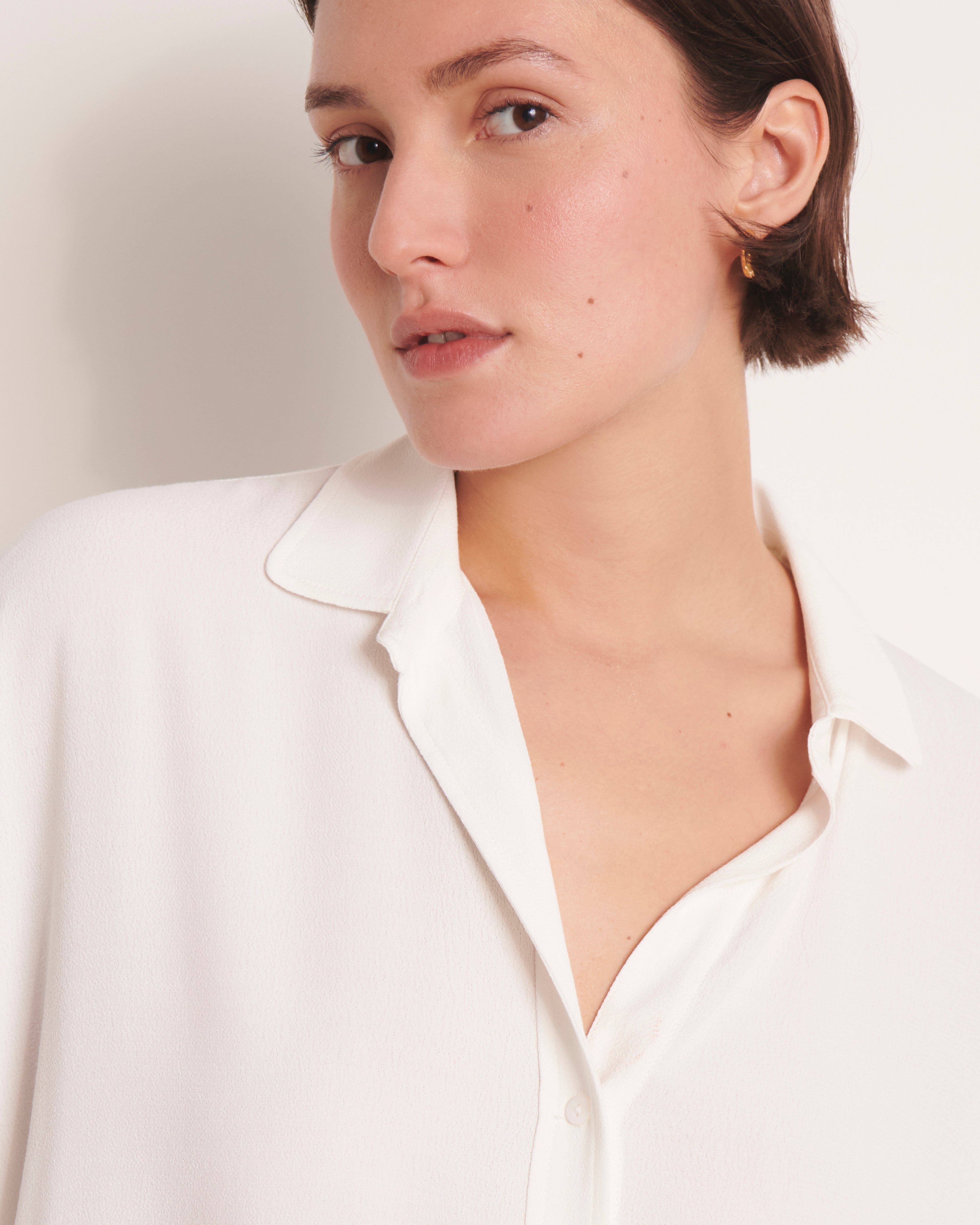 chemise fluide coupe poncho en crêpe de viscose blanc cassé