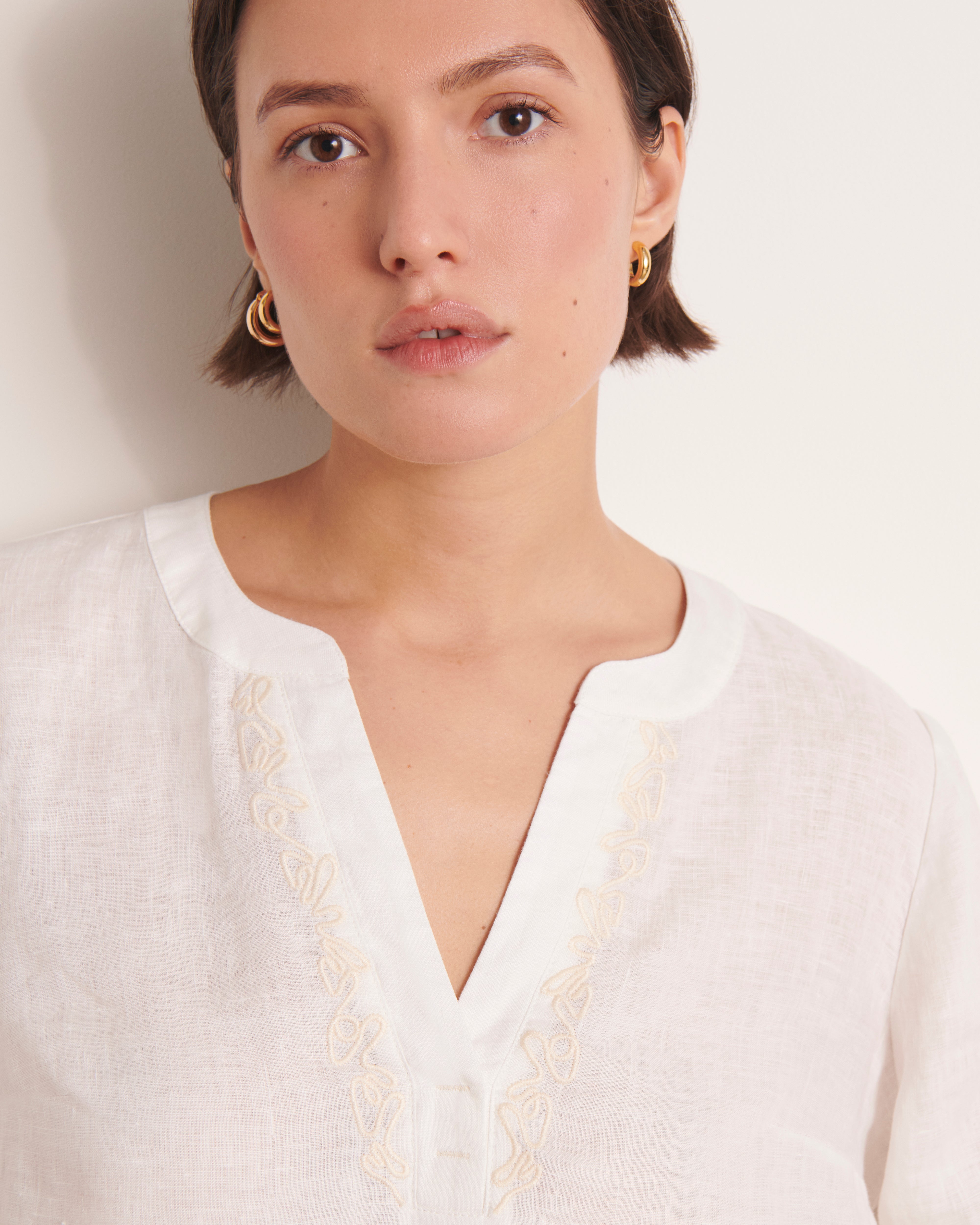 Blouse blanc cassé brodée CHORA/13097/003