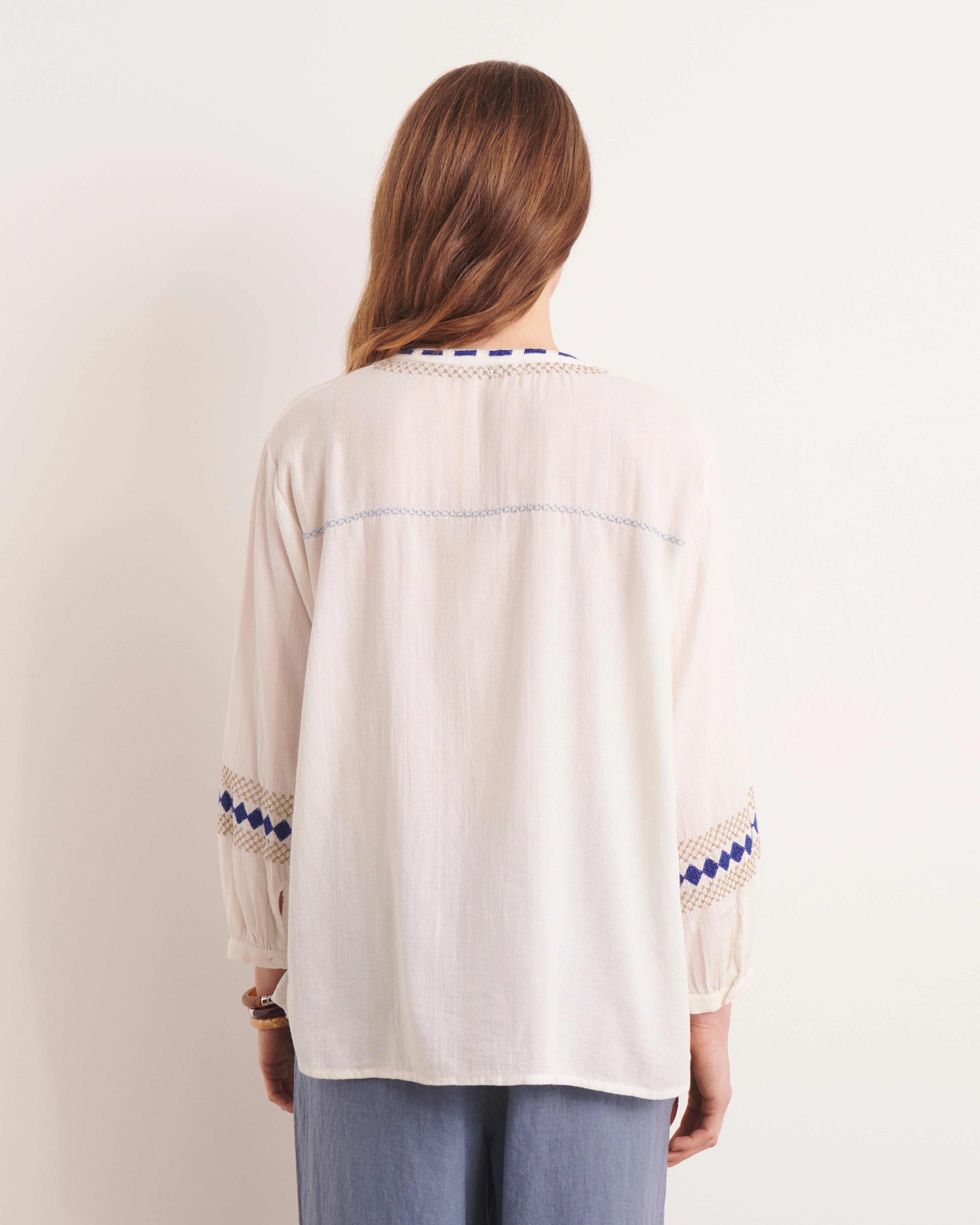Blouse brodée blanc cassé CRONOS/13076/511