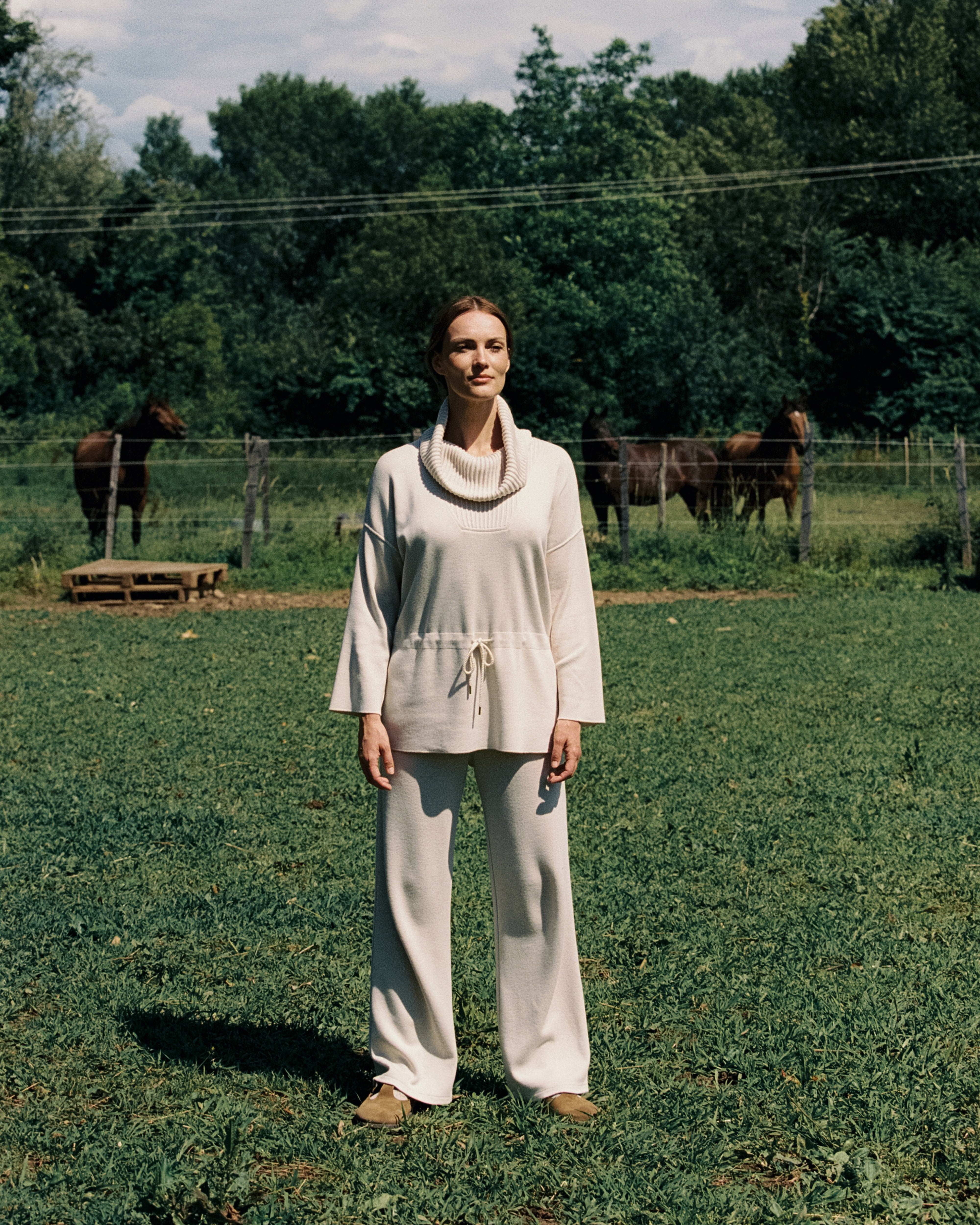 AULNE/12002/781 Merino Wool Turtleneck Sweater