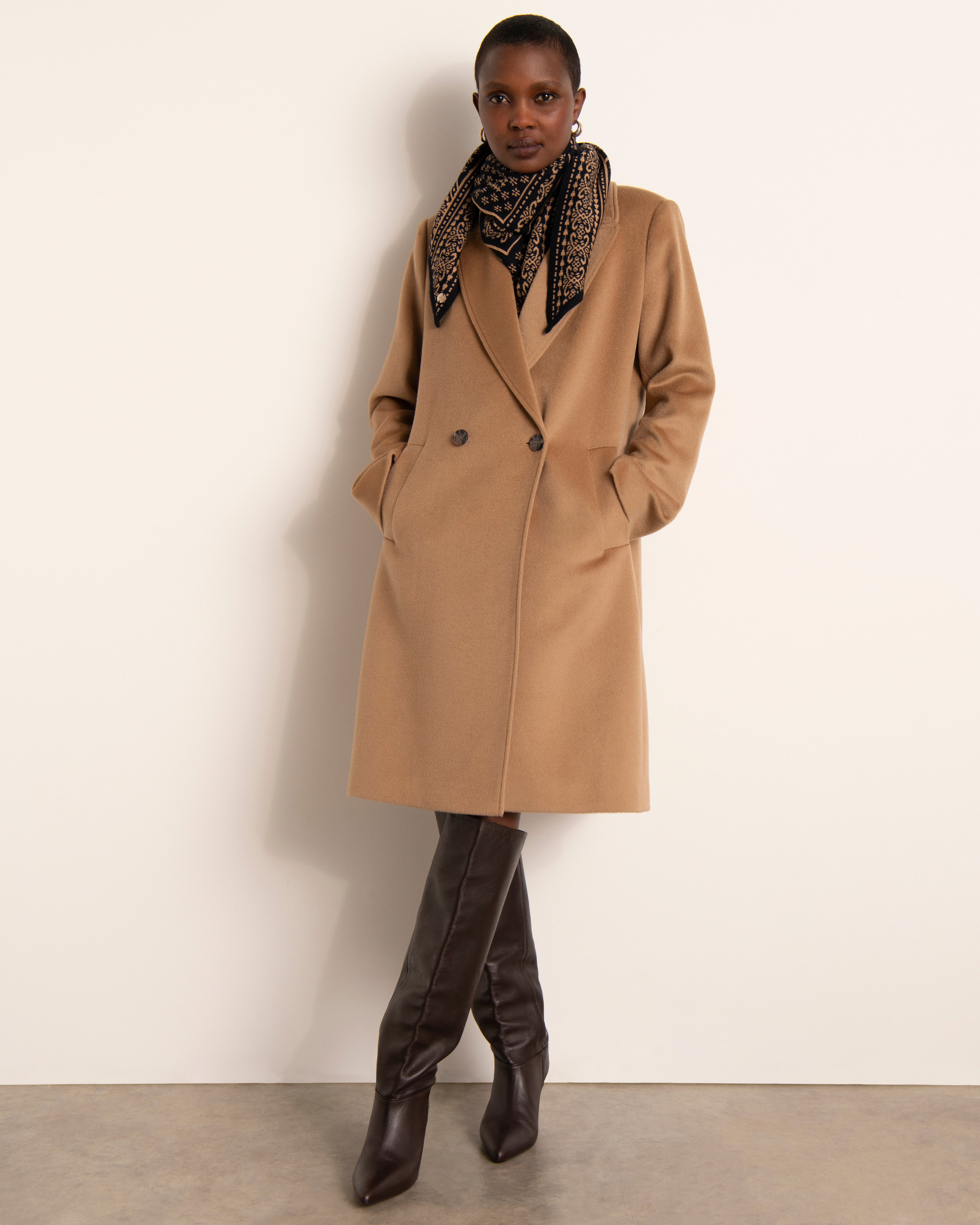 EMPEREUR/12247/886 triangle jacquard scarf