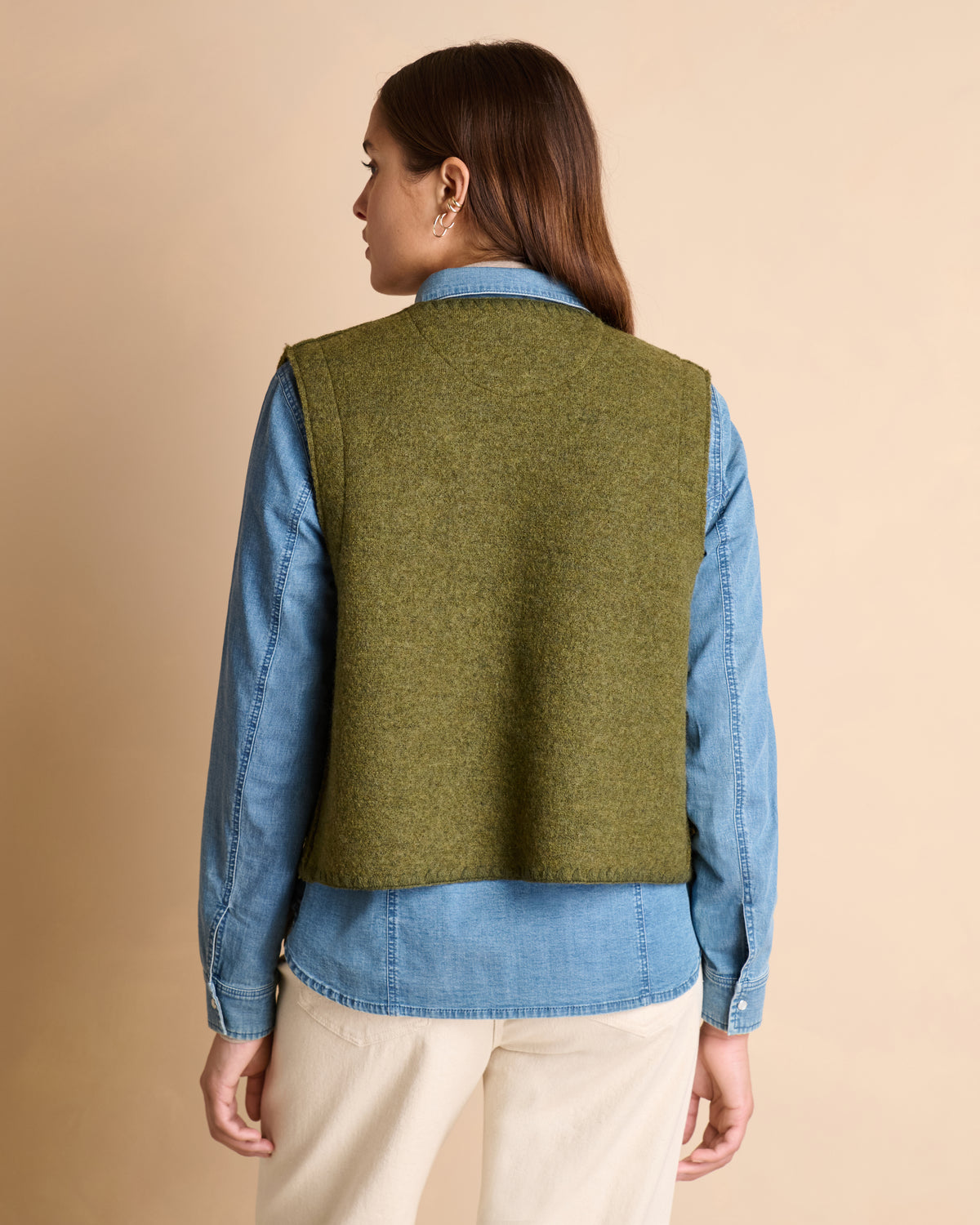 Gilet vert sans manches en laine bouillie