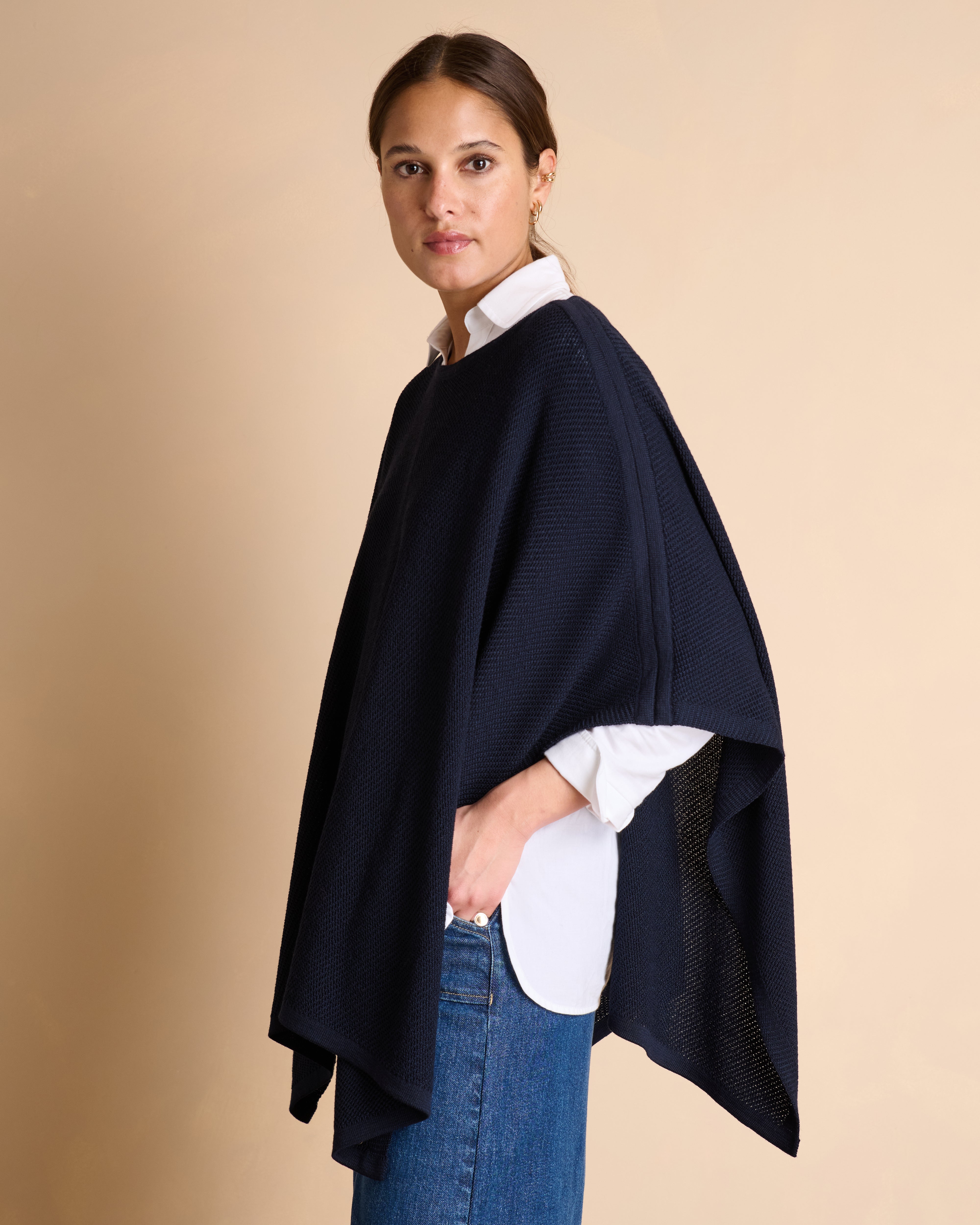 Cape bleue en laine mérinos GIORGIA14/14279/317