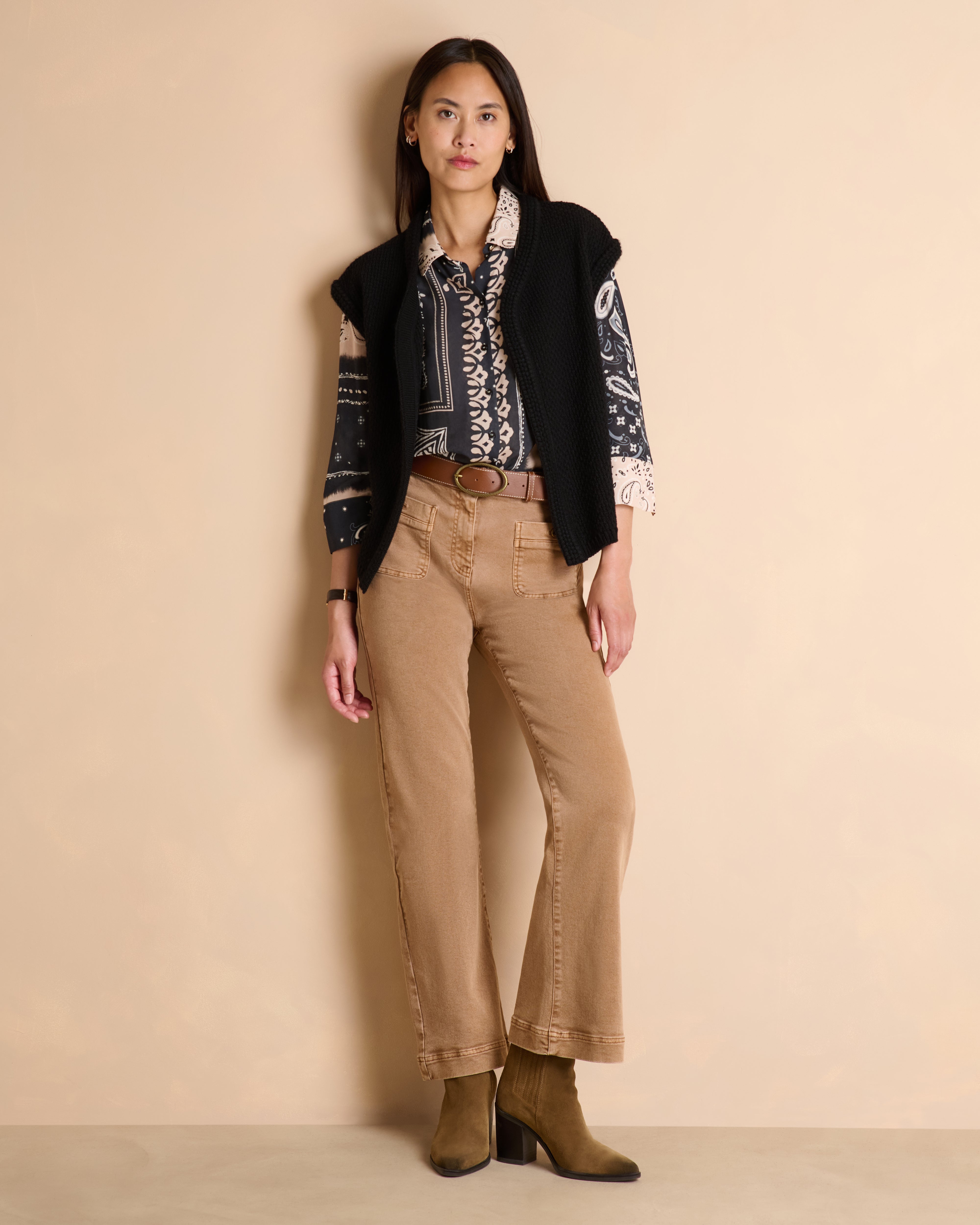 Gilet noir sans manches col rond en laine, alpaga et mohair