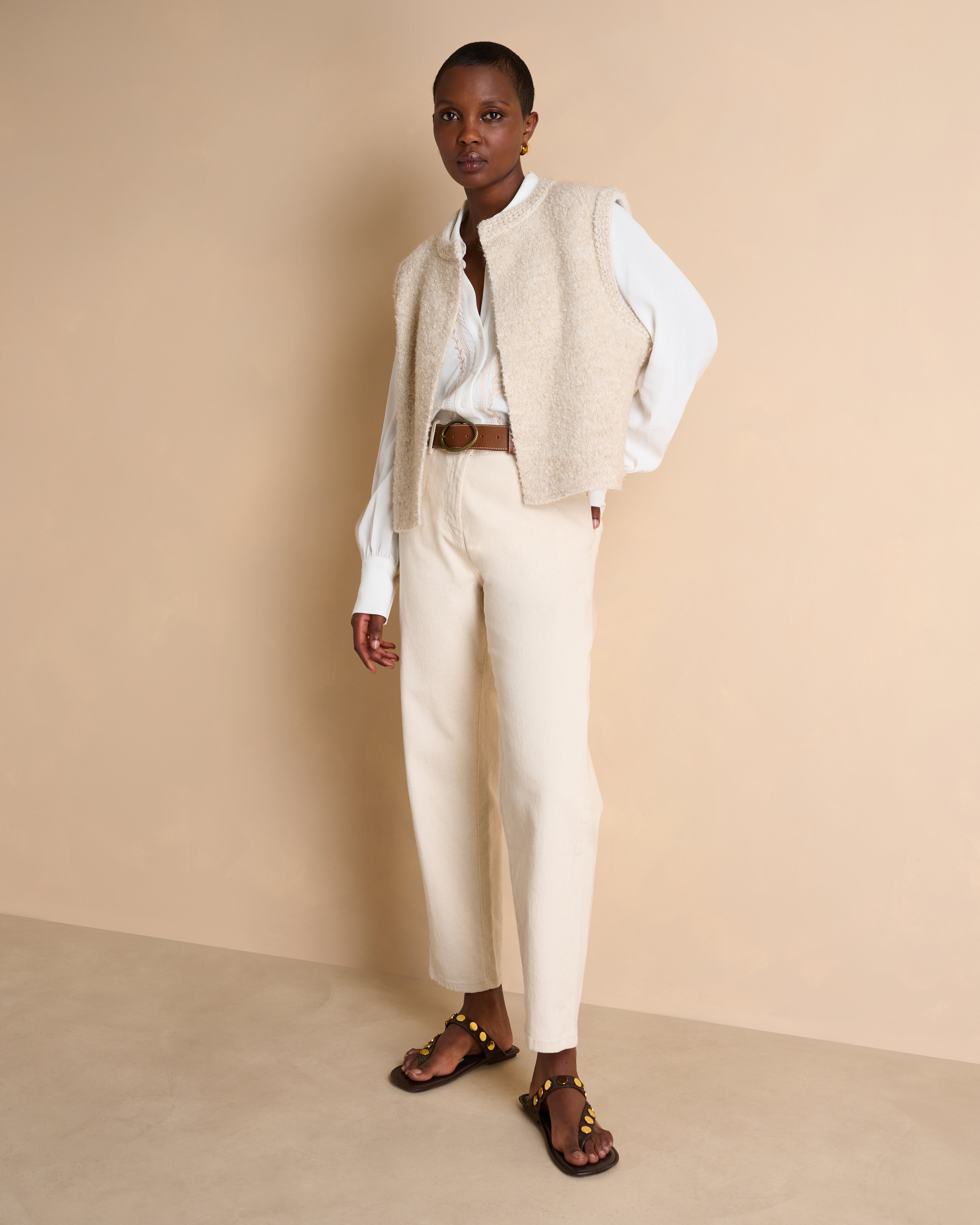 Gilet beige sans manches en laine bouclette col rond GUIMAUVE/14067/003