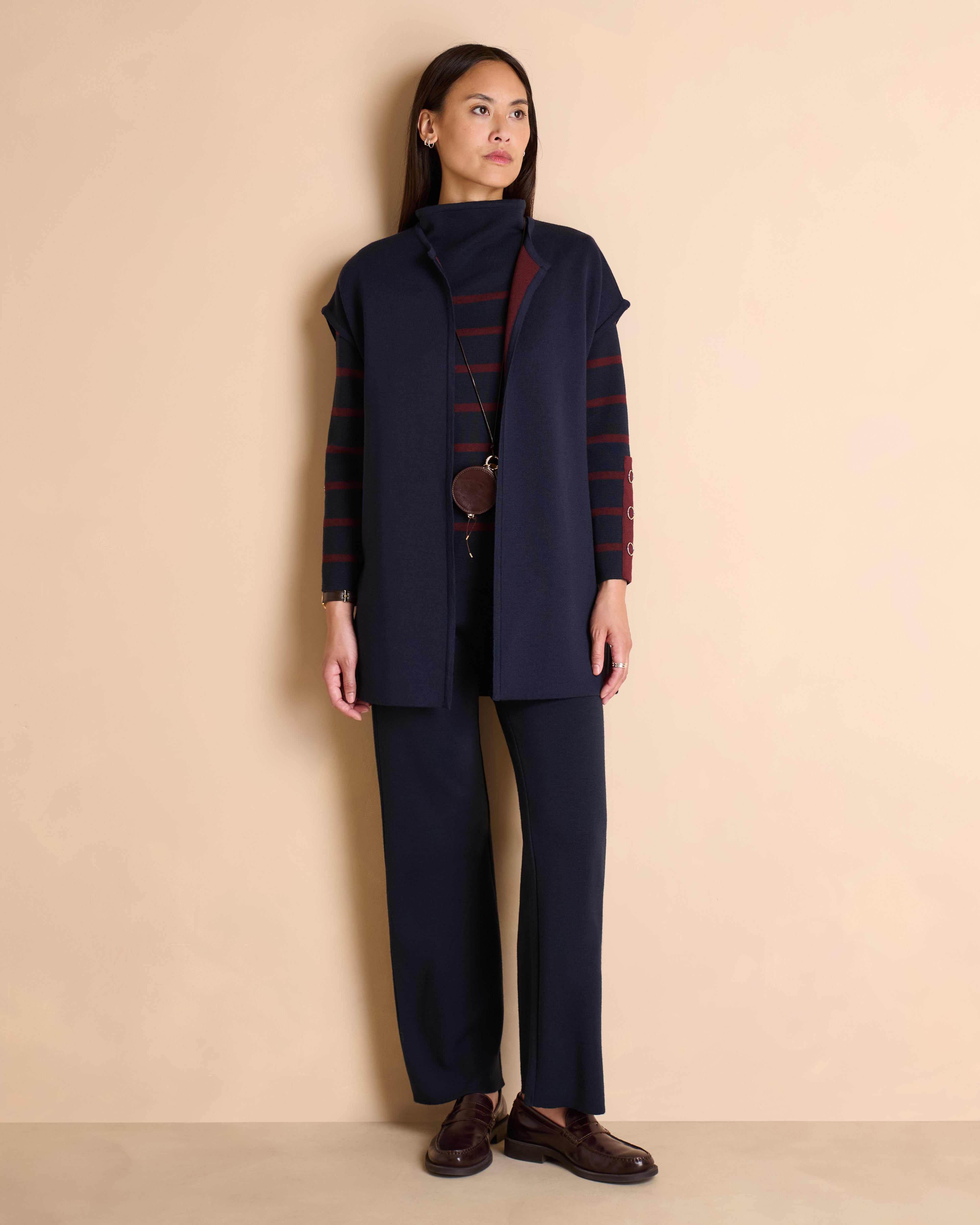 Manteau réversible bleu marine et bordeaux sans manches en laine NERINE1927-14/14150/886