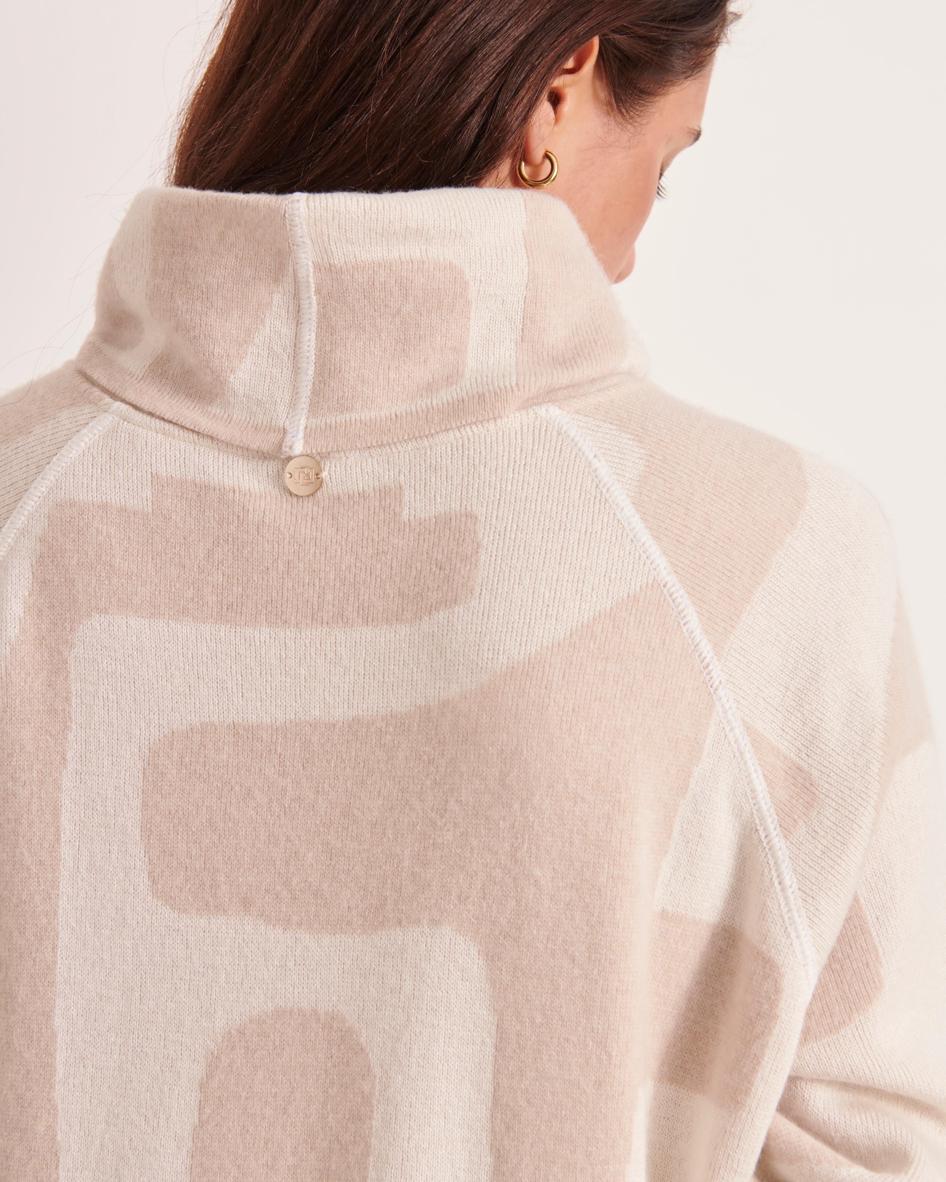 Robe en maille jacquard en laine mérinos et cachemire beige