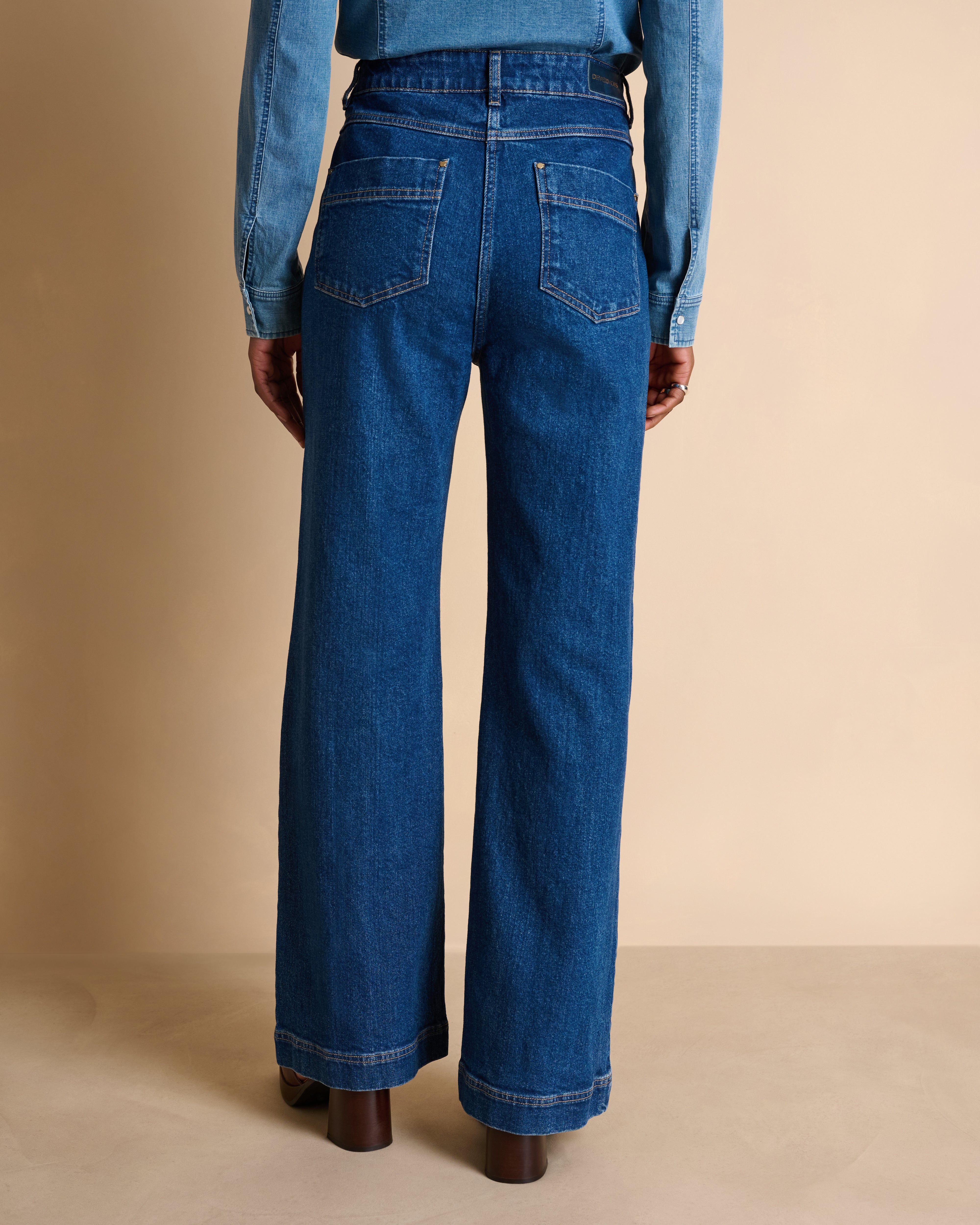 Jean flare bleu en coton stretch