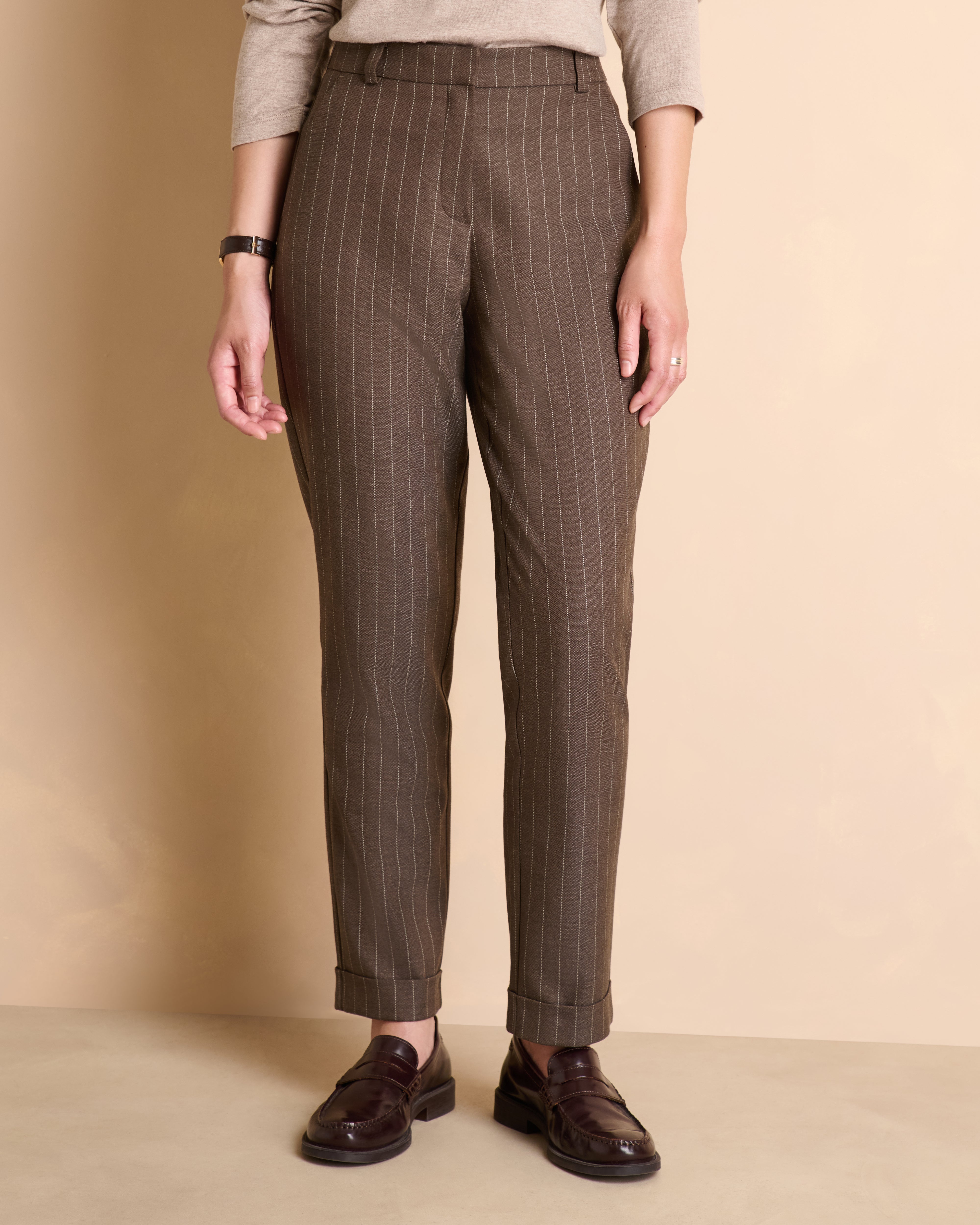 Pantalon marron 7/8e droit à rayures