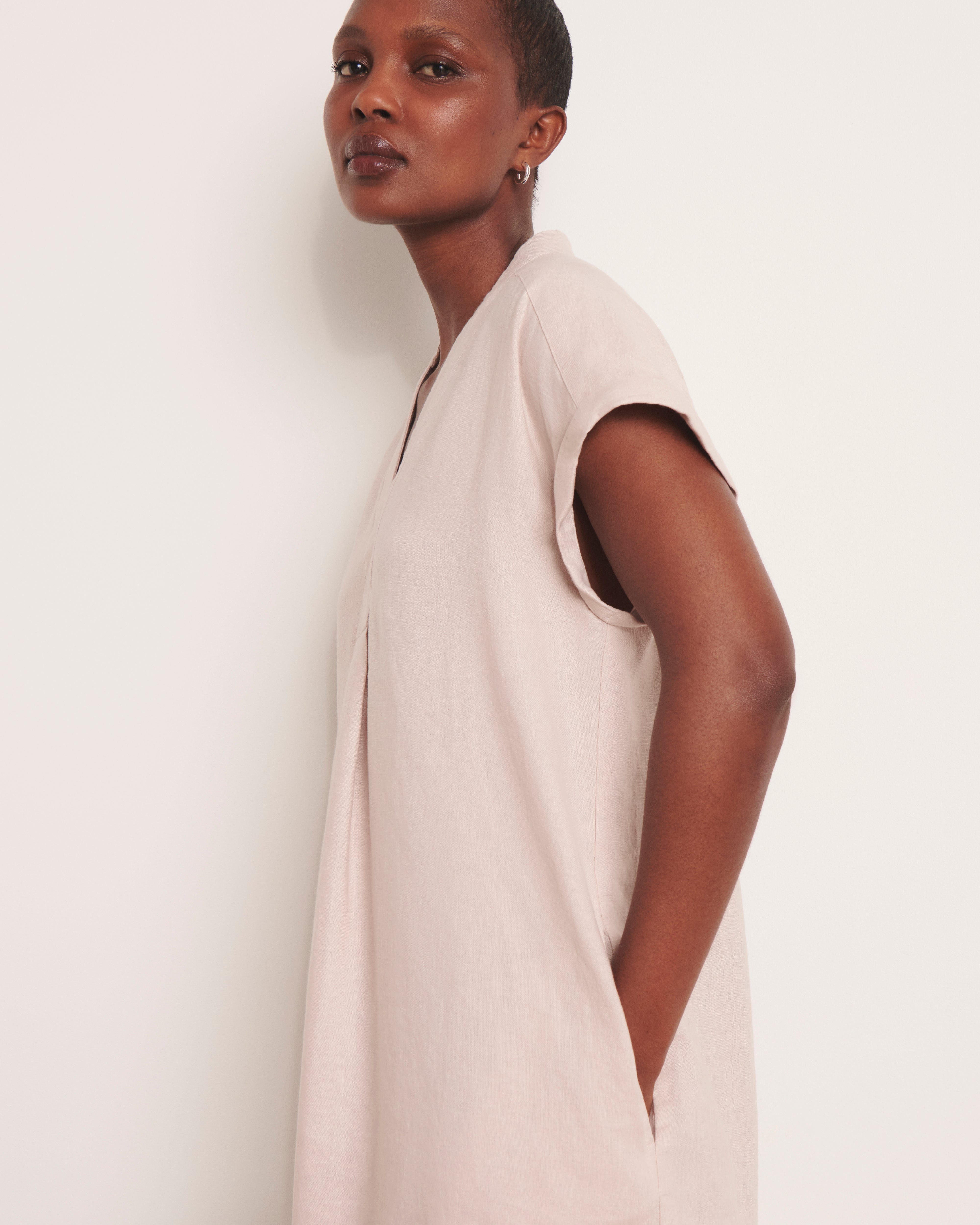 Robe beige encolure V ROSNY/13125/006
