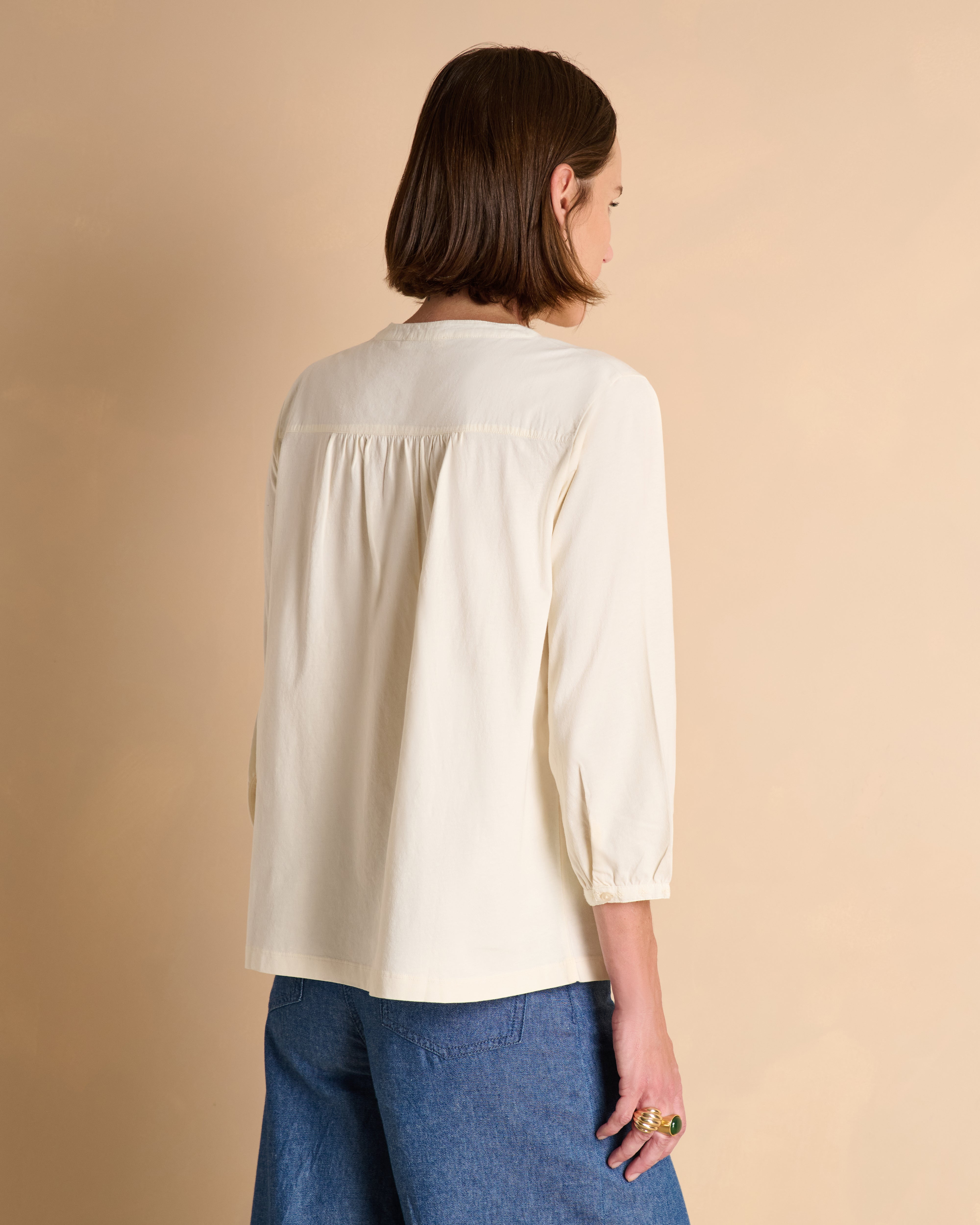 Blouse brodée blanc cassé en jersey de coton