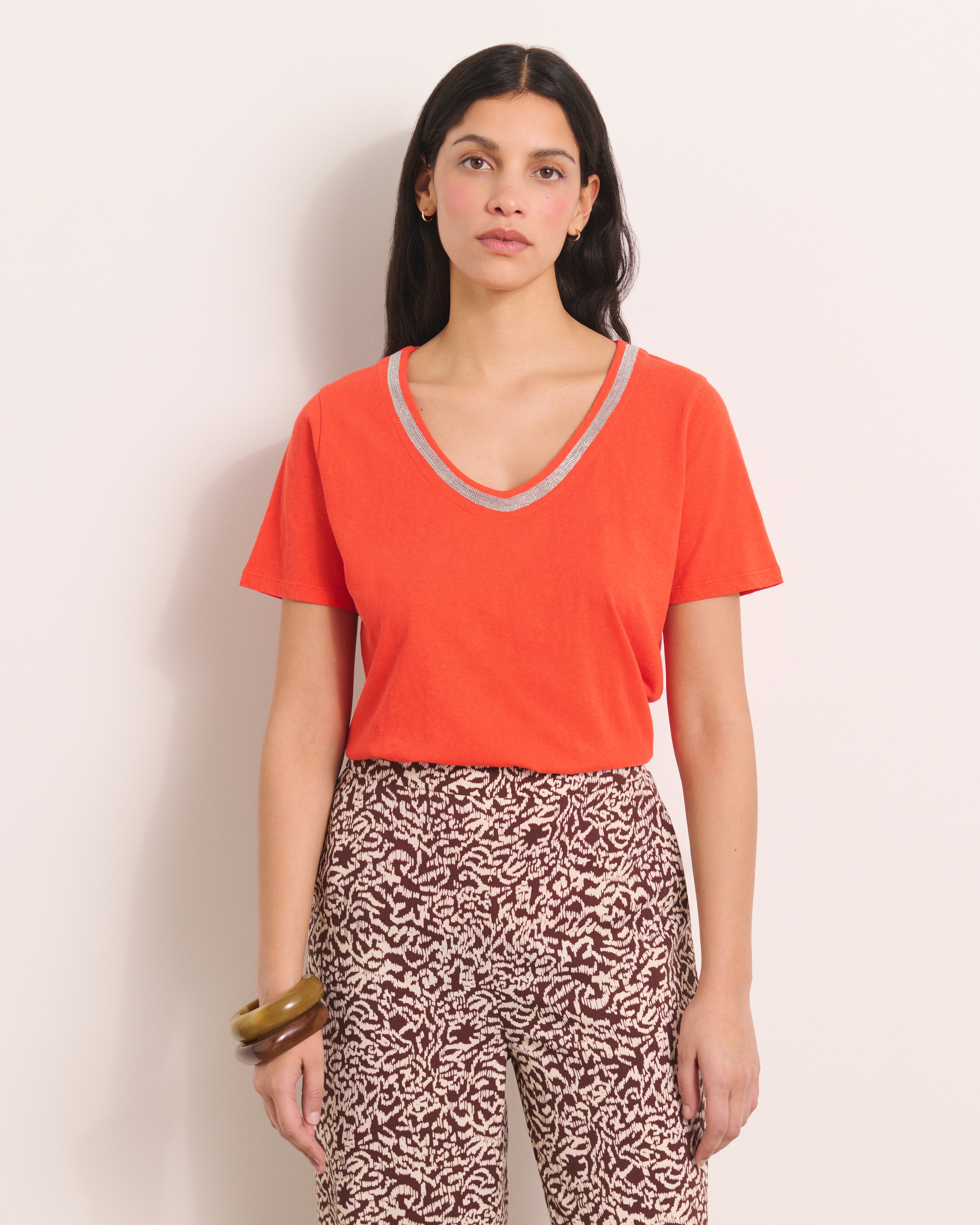 Tee-shirt orange encolure V TZATZIKI/13202/117