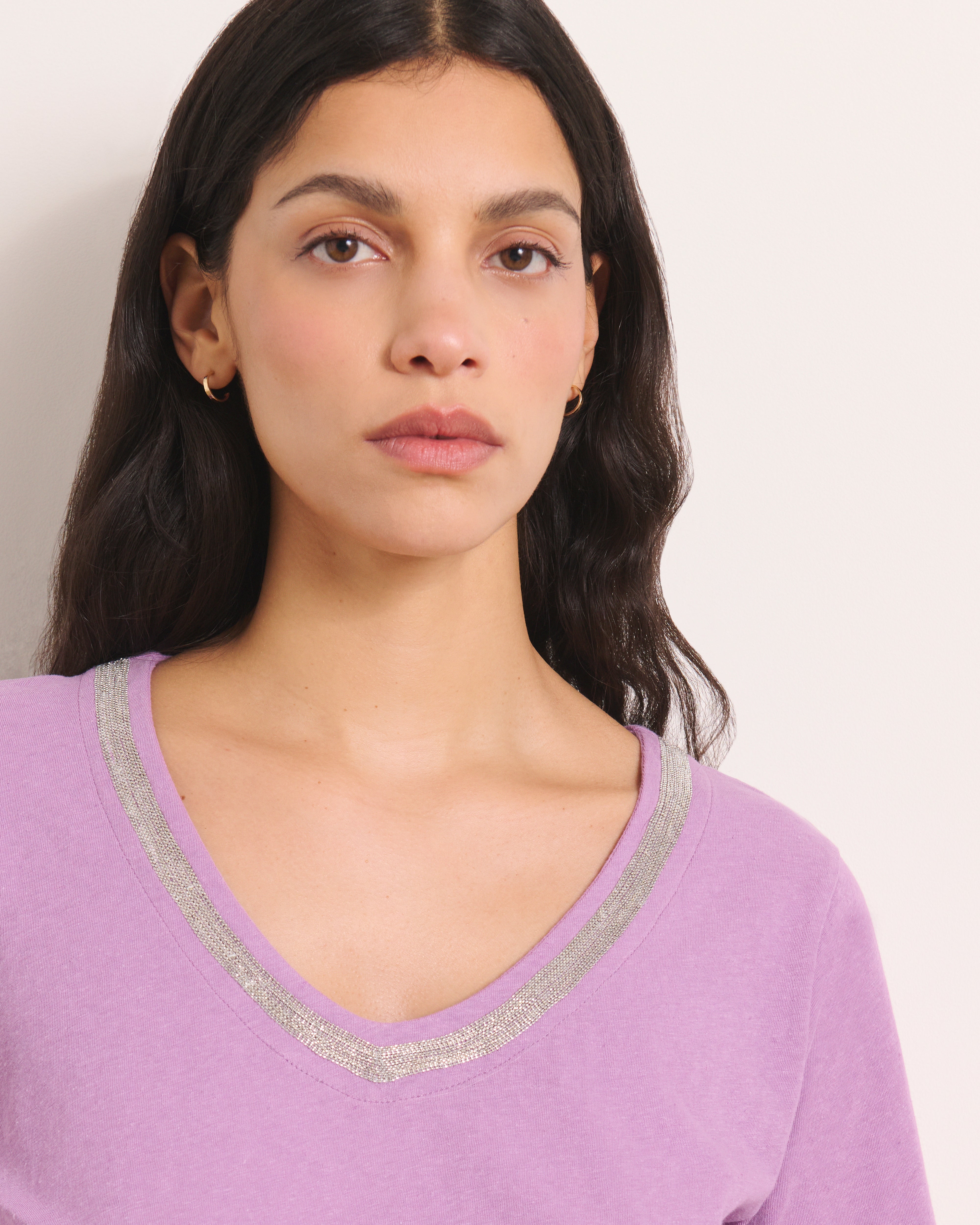 Tee-shirt violet encolure V TZATZIKI/13202/351