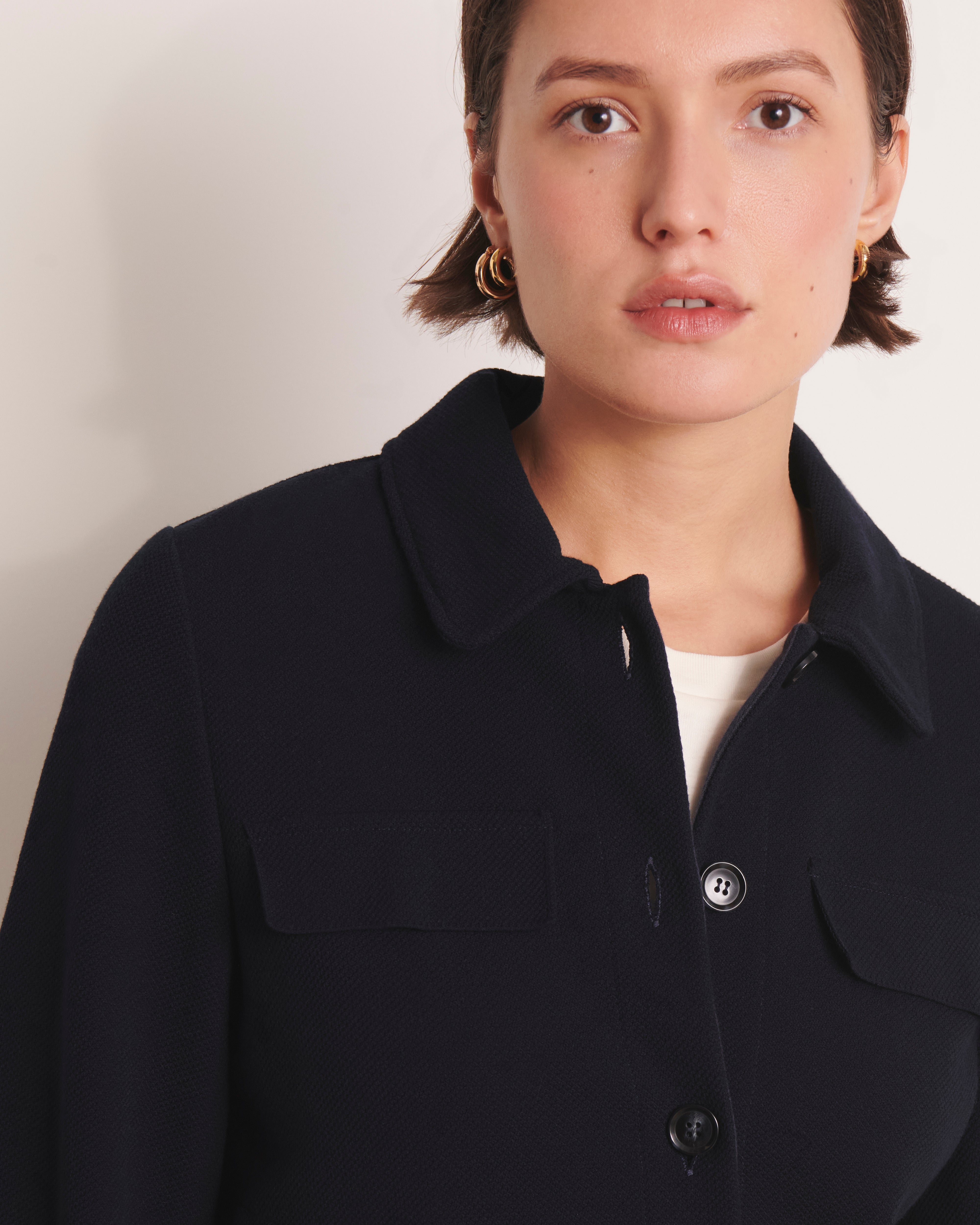 veste en maille boutonnée bleu marine