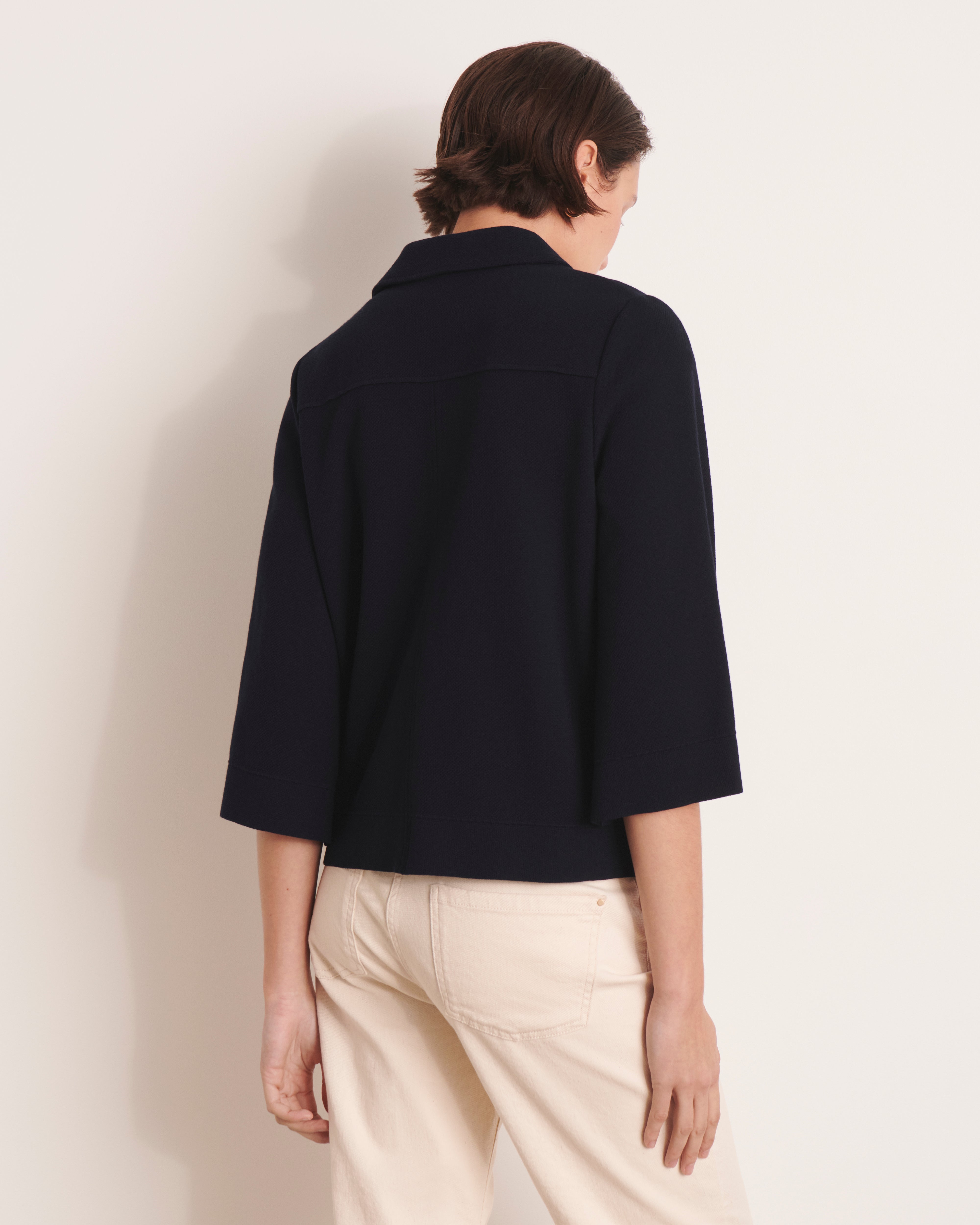 veste en maille boutonnée bleu marine