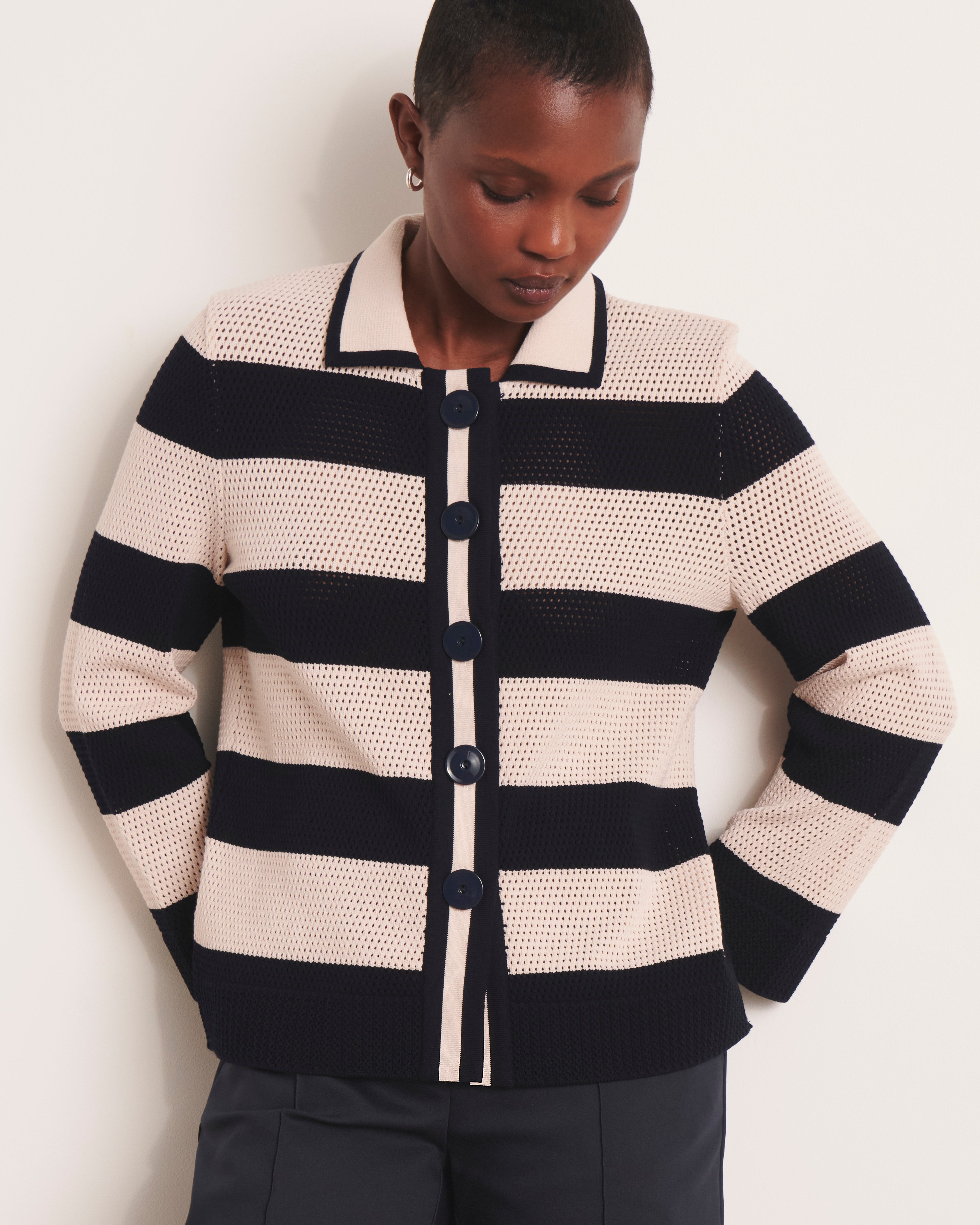 Veste en maille résille graphique VILYA/13024/781