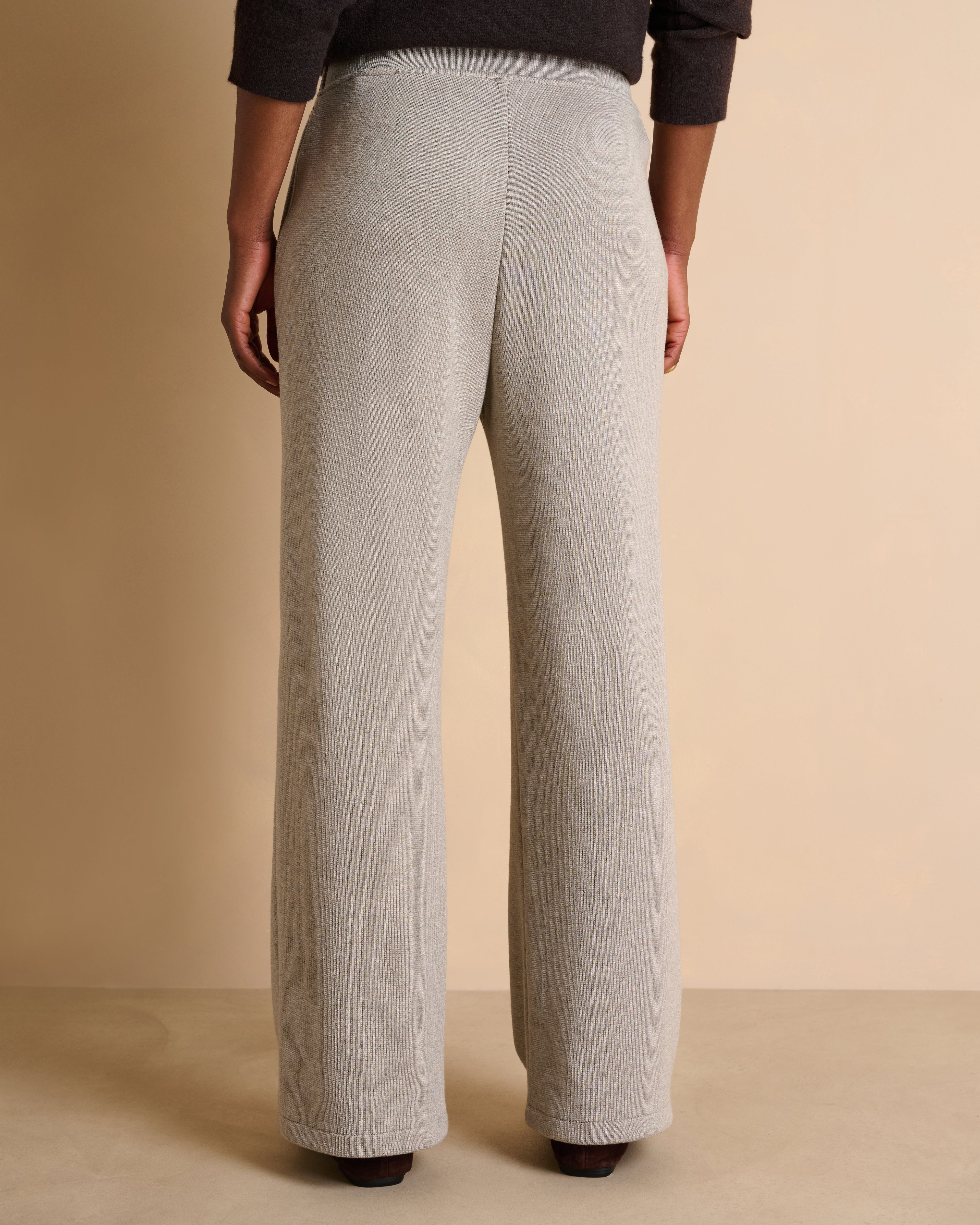Pantalon beige large en laine mérinos