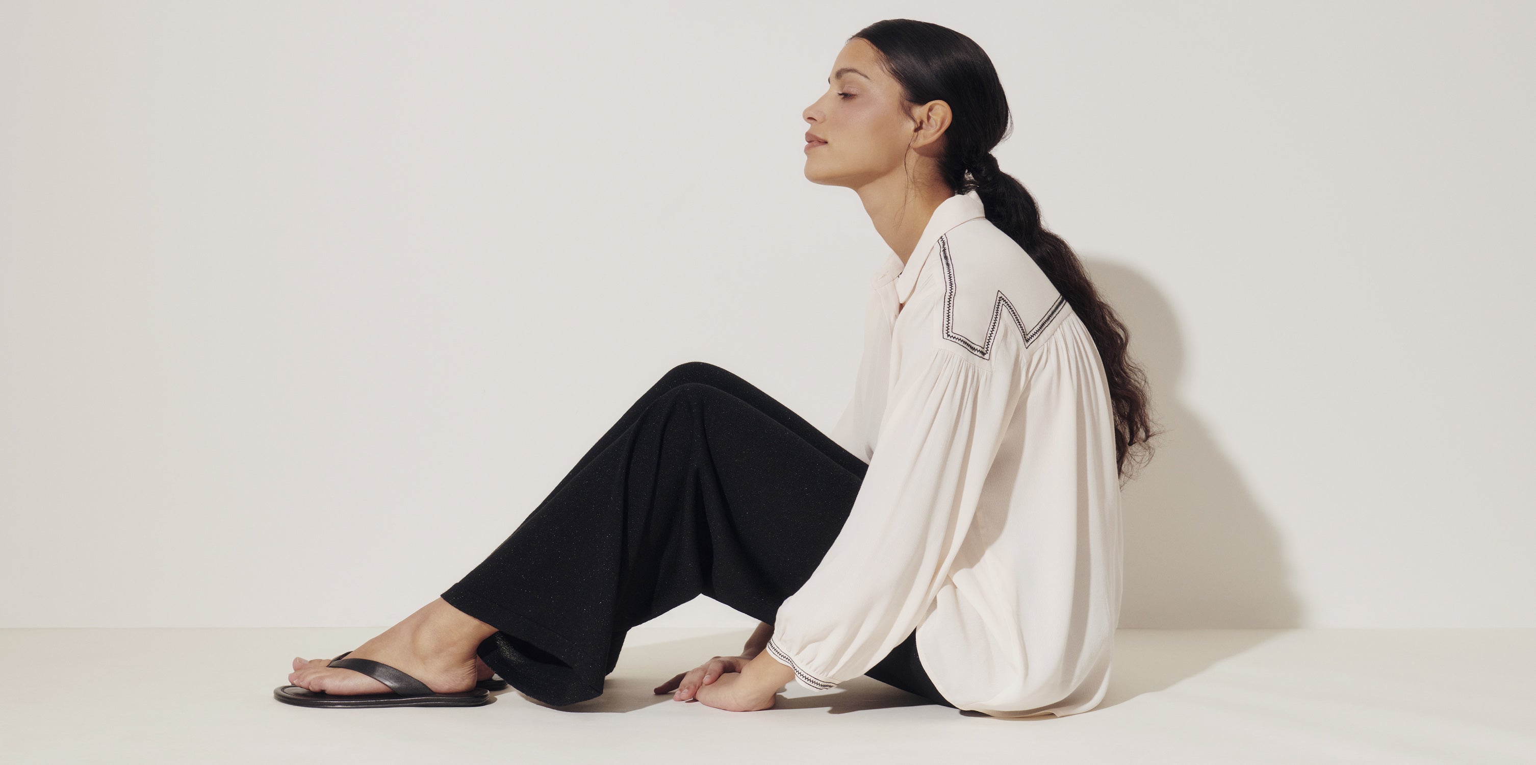 template--28047711895929__section_hero_NqepKf