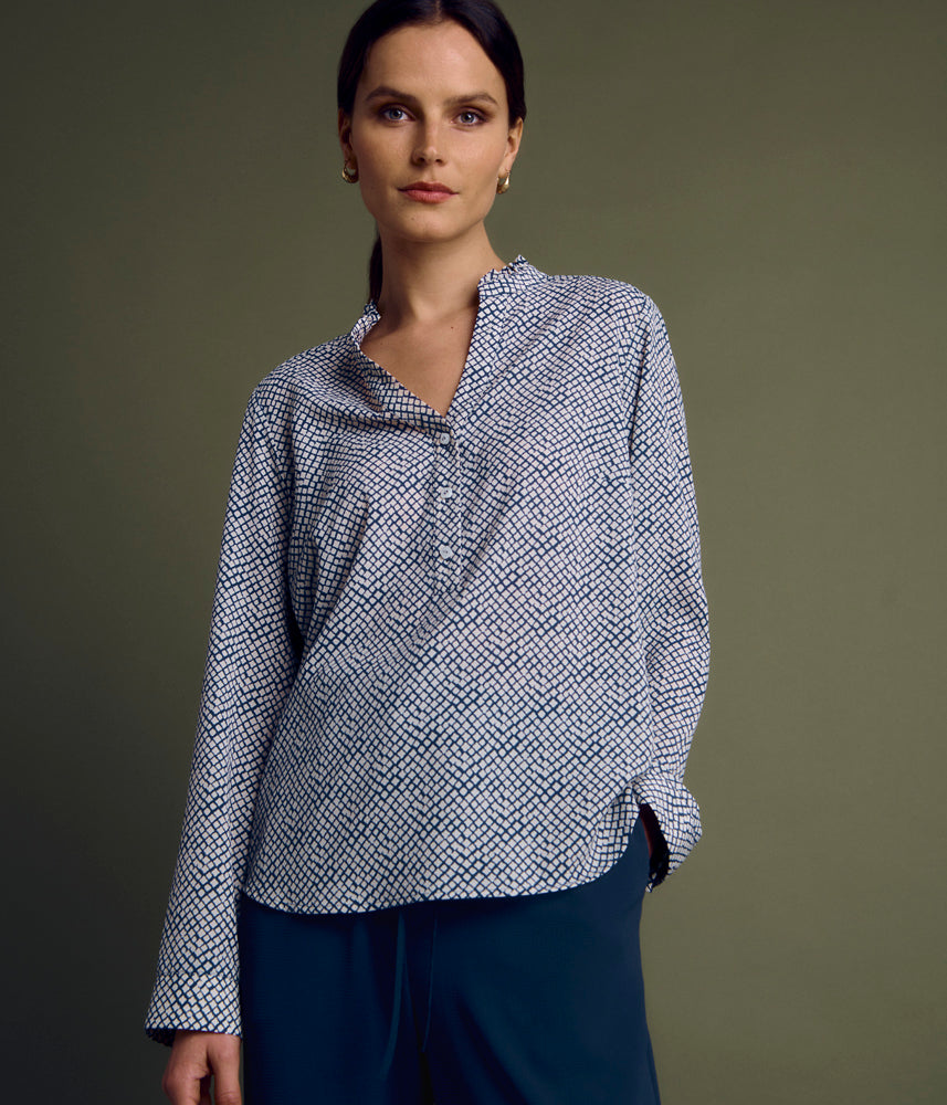 Fluid blouse in viscose crepe CALYPSO/85018/635