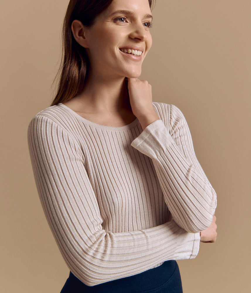 Pull maille côtes en laine Mérinos et viscose ARIA/84163/015