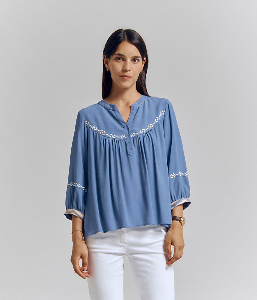 Embroidered viscose blouse CHA-CHA/83198/261