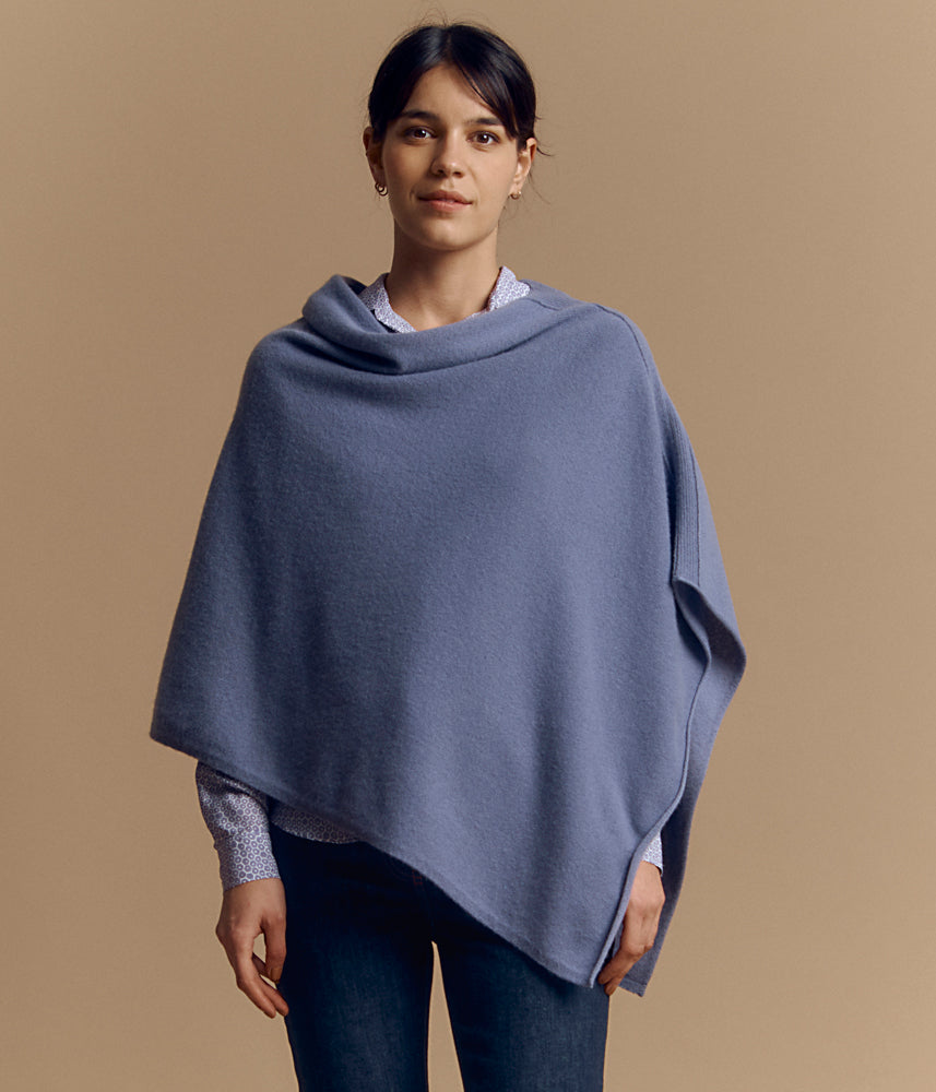 Cashmere knitted cape GIRLYNETTE/84126/347