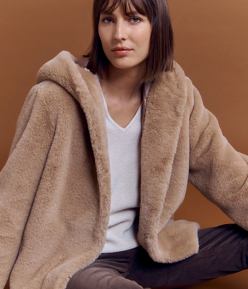 Discover our collection of faux furs for women – Devernois